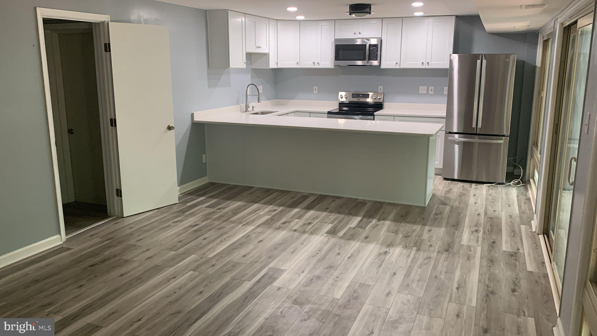 LAKE NORMANDY ESTATES - Residential Lease