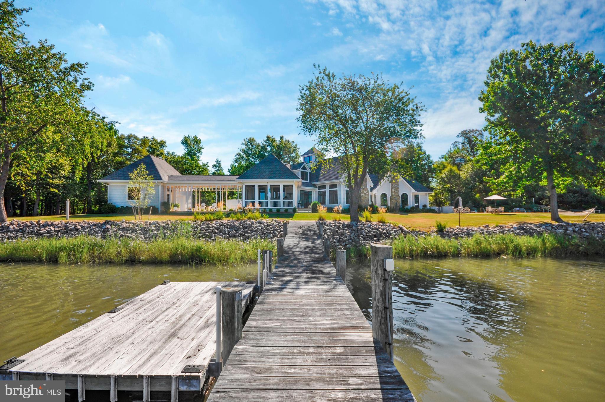 COVE CREEK CLUB - Residential