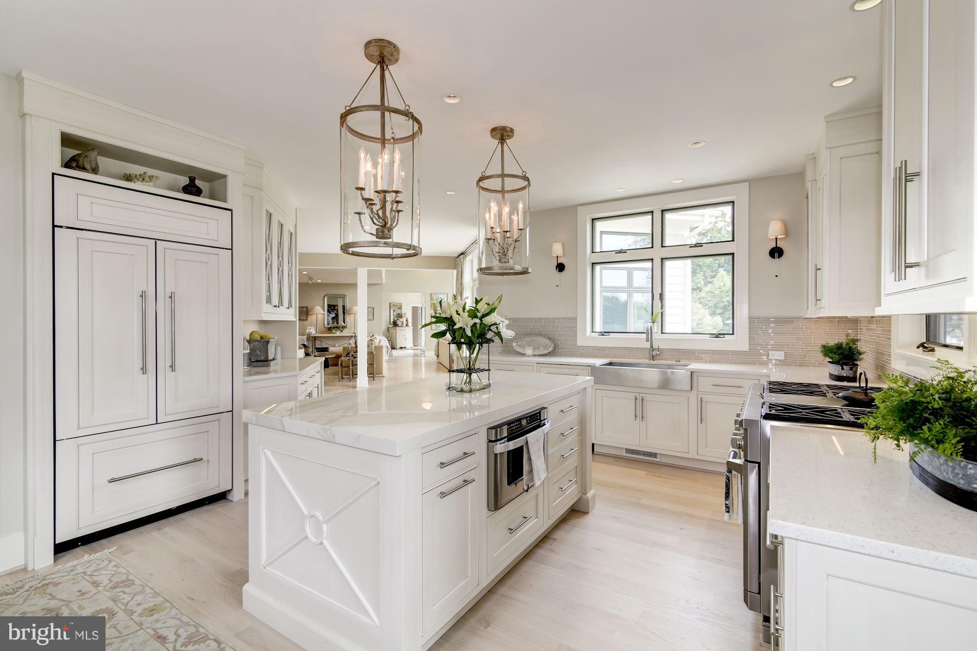 COVE CREEK CLUB - Residential