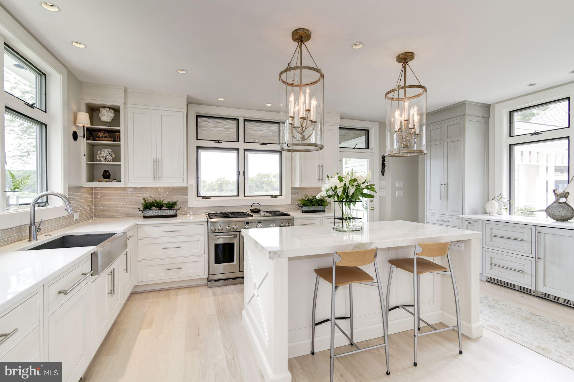 COVE CREEK CLUB - Residential