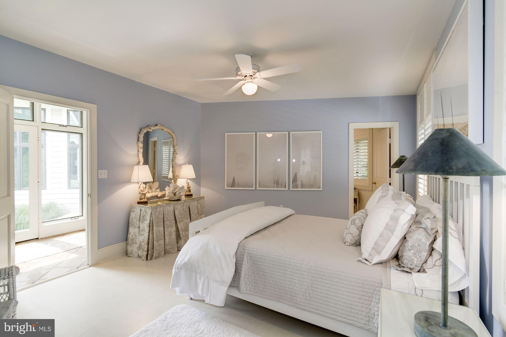 COVE CREEK CLUB - Residential