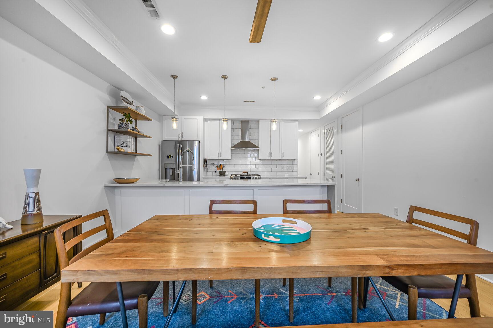 1308 L STREET SE PH4