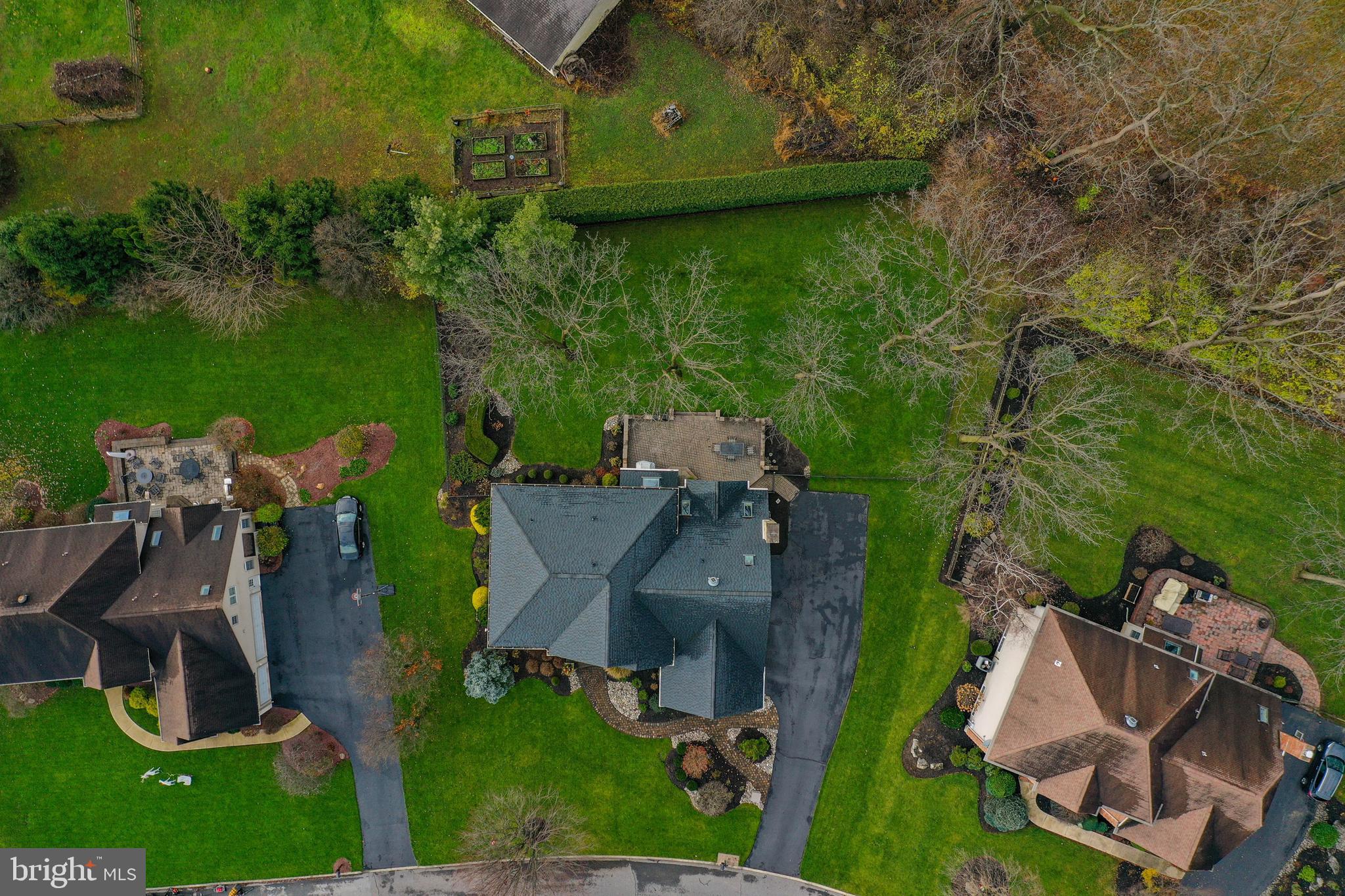 WOODFIELDS - Residential