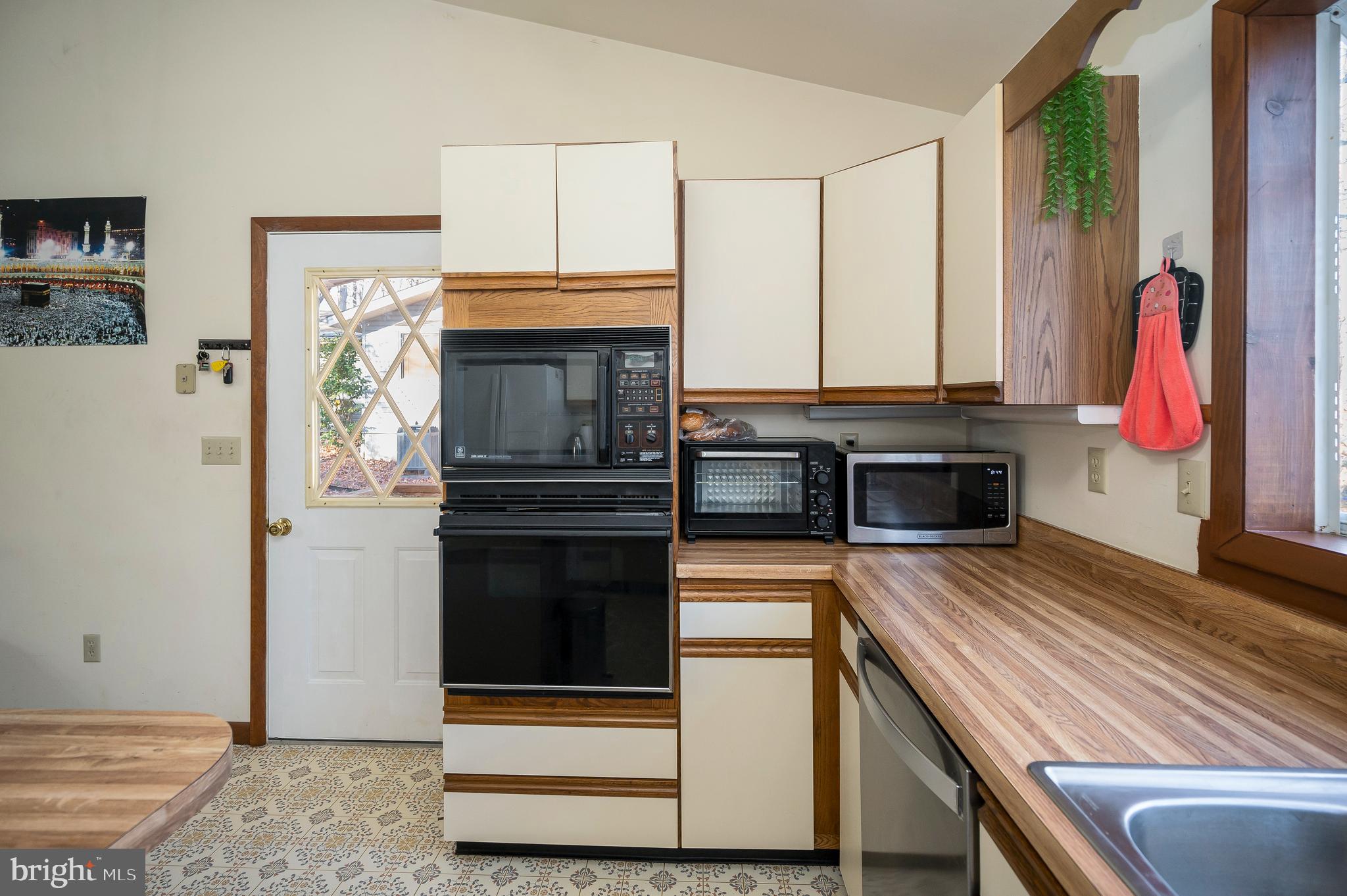 LAKE OF THE WOODS - Residential