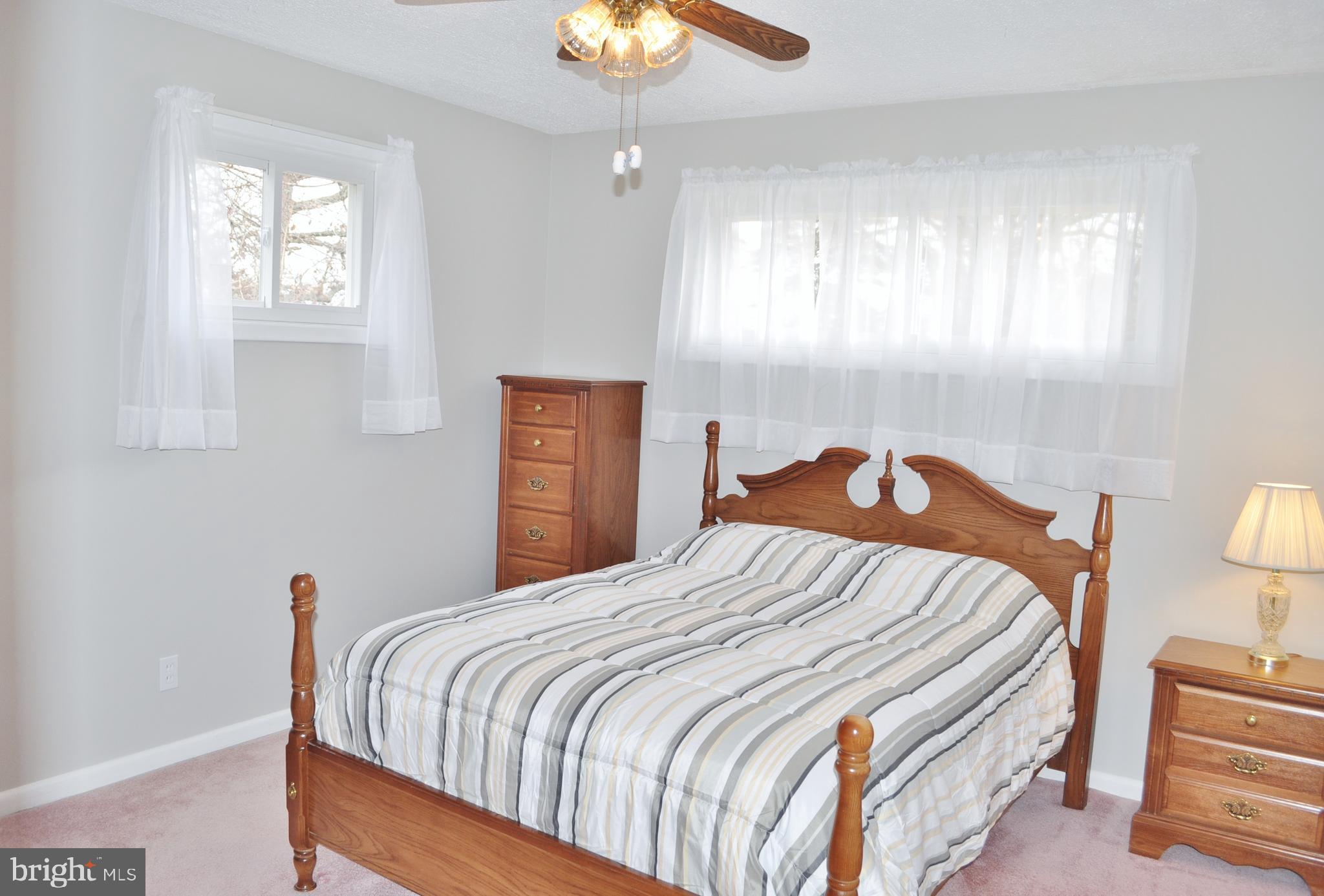 HILLENDALE FARMS - Residential