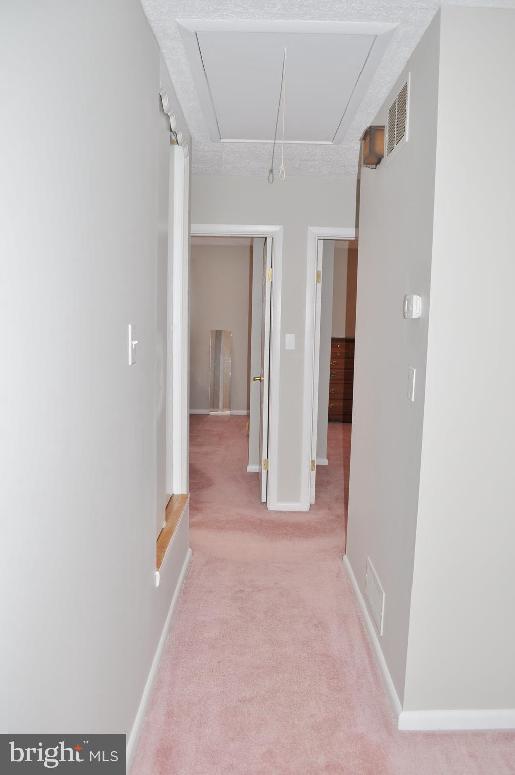 HILLENDALE FARMS - Residential