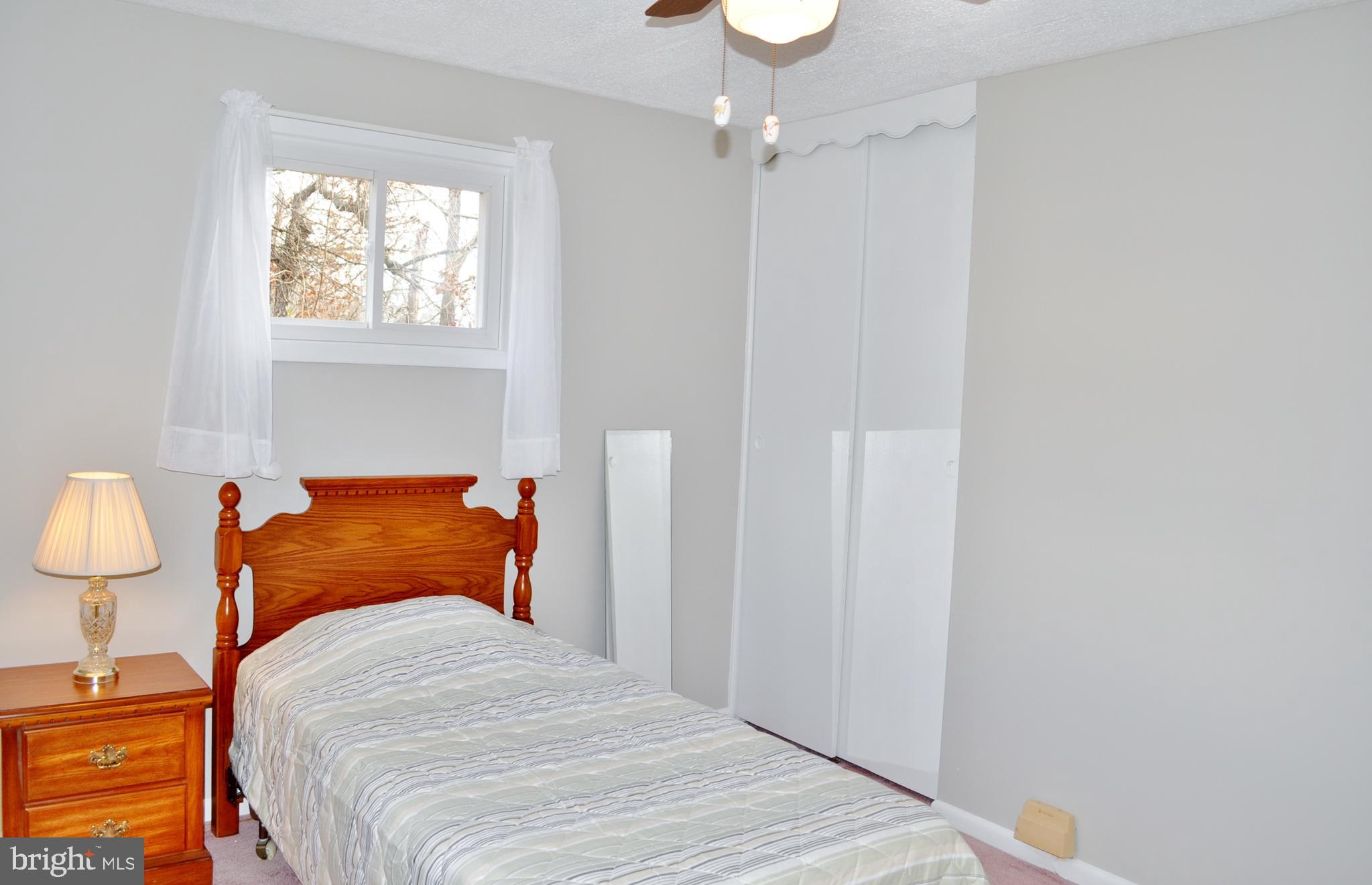 HILLENDALE FARMS - Residential