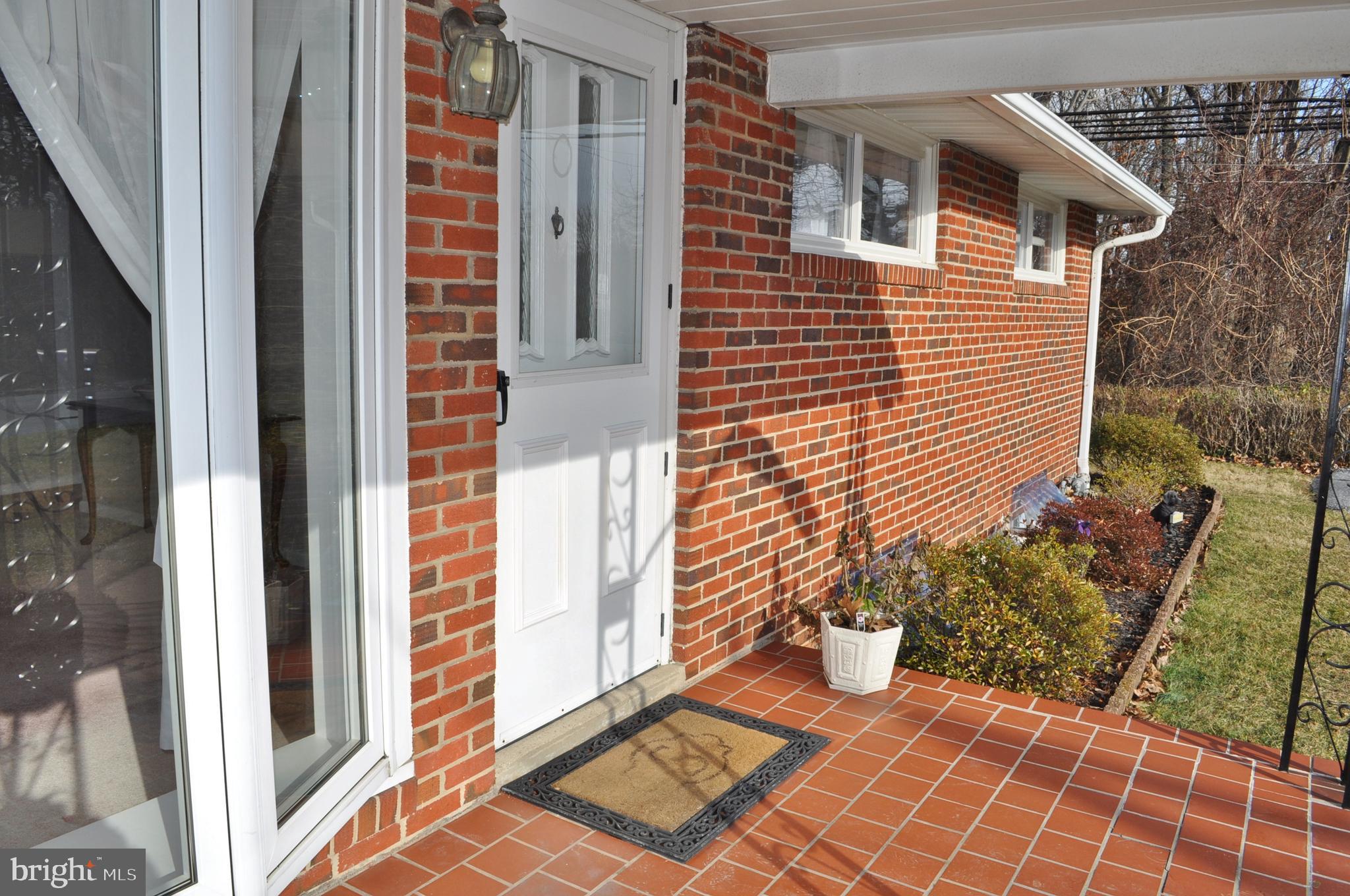 HILLENDALE FARMS - Residential