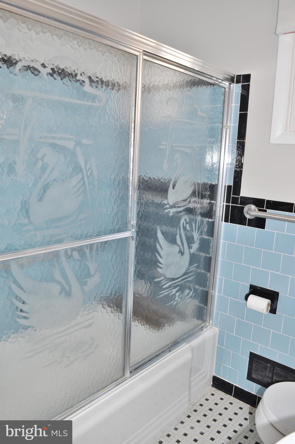 HILLENDALE FARMS - Residential