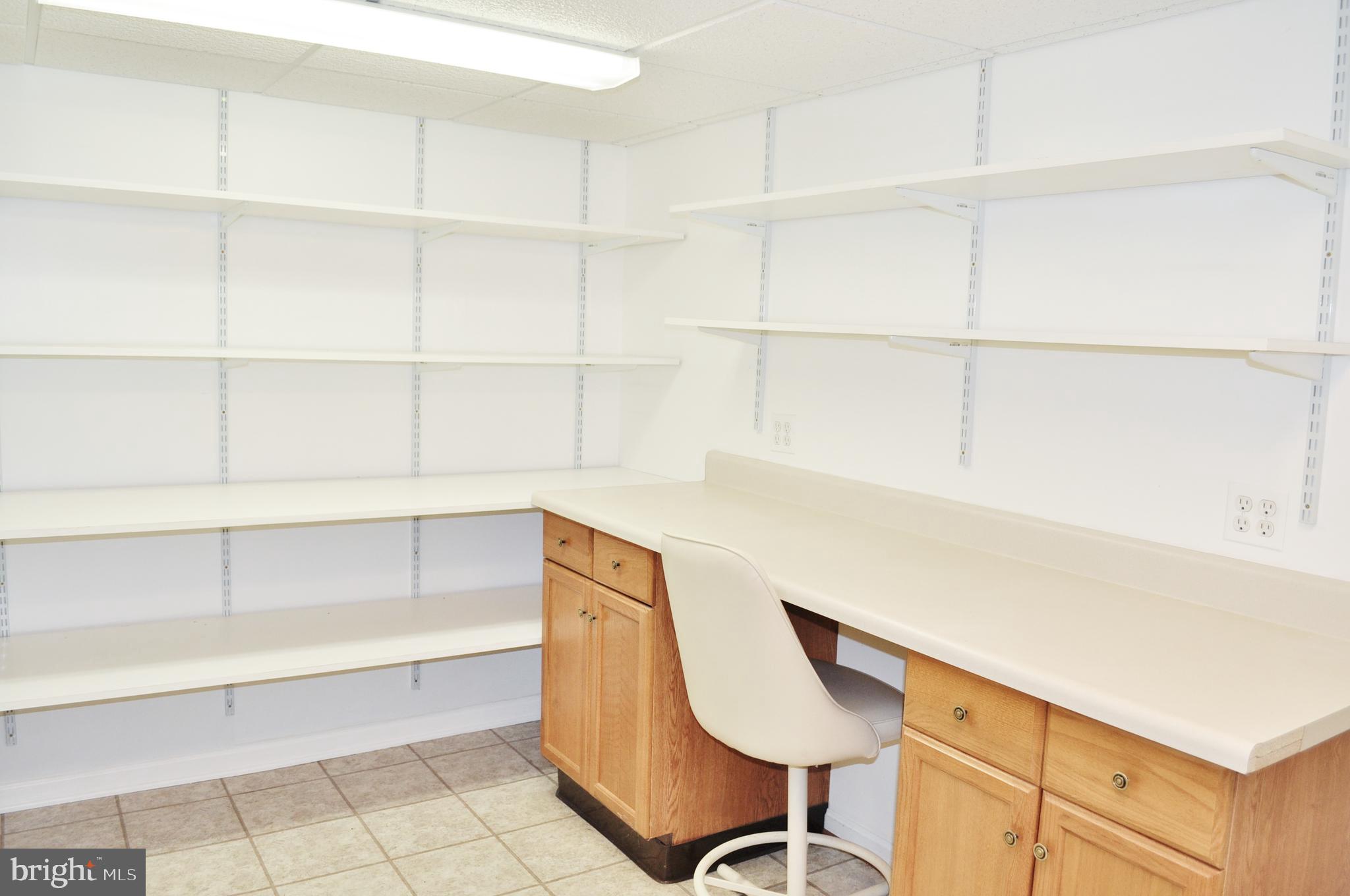 HILLENDALE FARMS - Residential