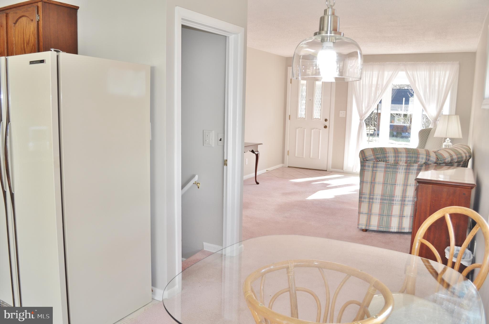 HILLENDALE FARMS - Residential