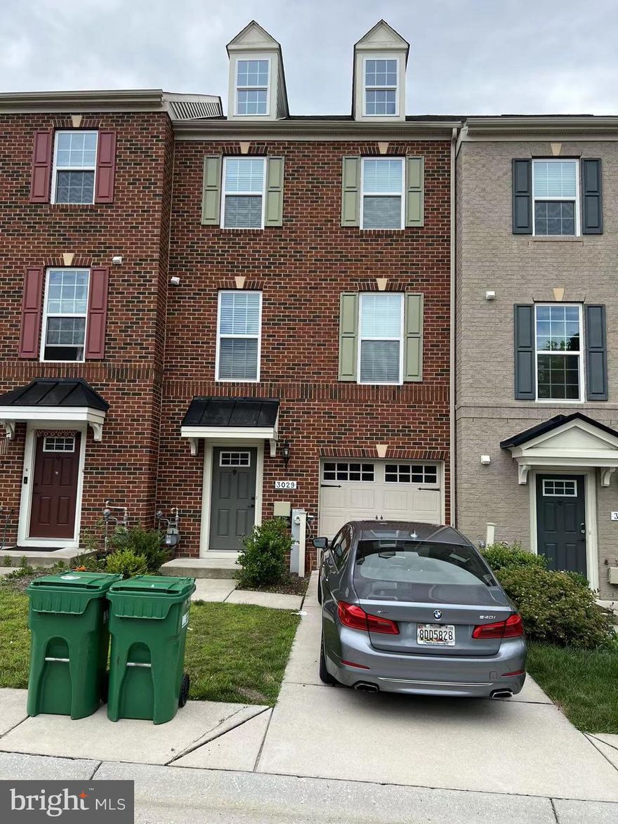 Well maintained townhouse with one car garage,  3 bedrooms 3.5 bath. Spacious living room. Master bedroom with walk-in closet and master bath.  Easy access to route 29, US-40, I-70, I-95, and I-695. convenient to shopping centers.
Credit score 670 or better.