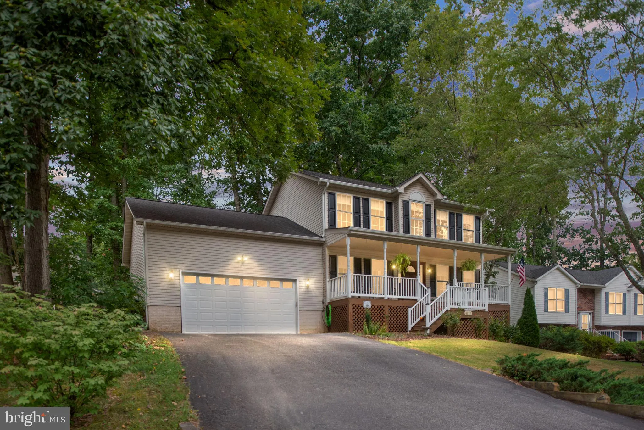 Fredericksburg, Virginia 22407, United States, 4 Bedrooms Bedrooms, ,4 BathroomsBathrooms,Residential,Active,194955