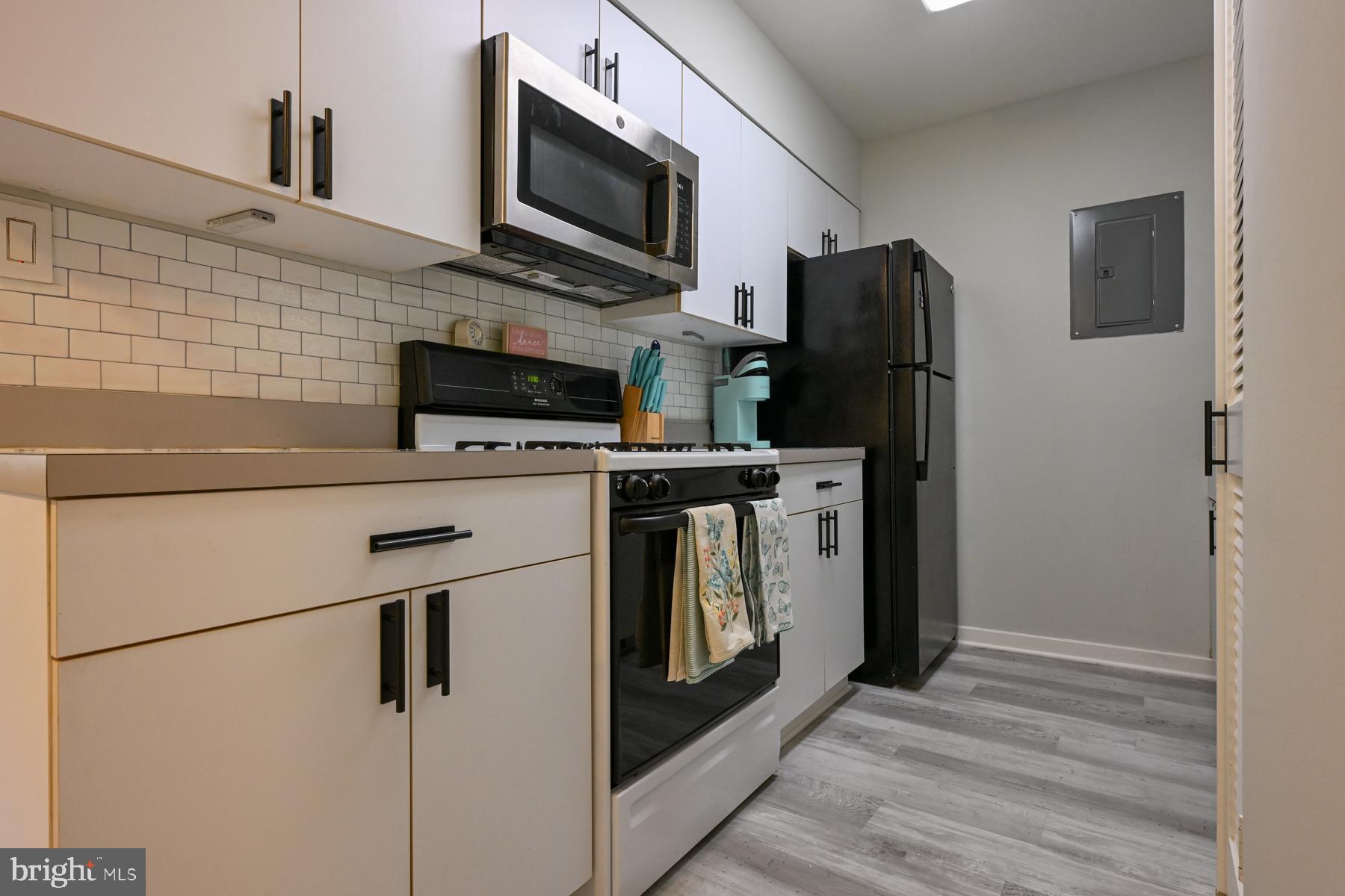 FAIRWINDS OF ANNAPOLIS - Residential