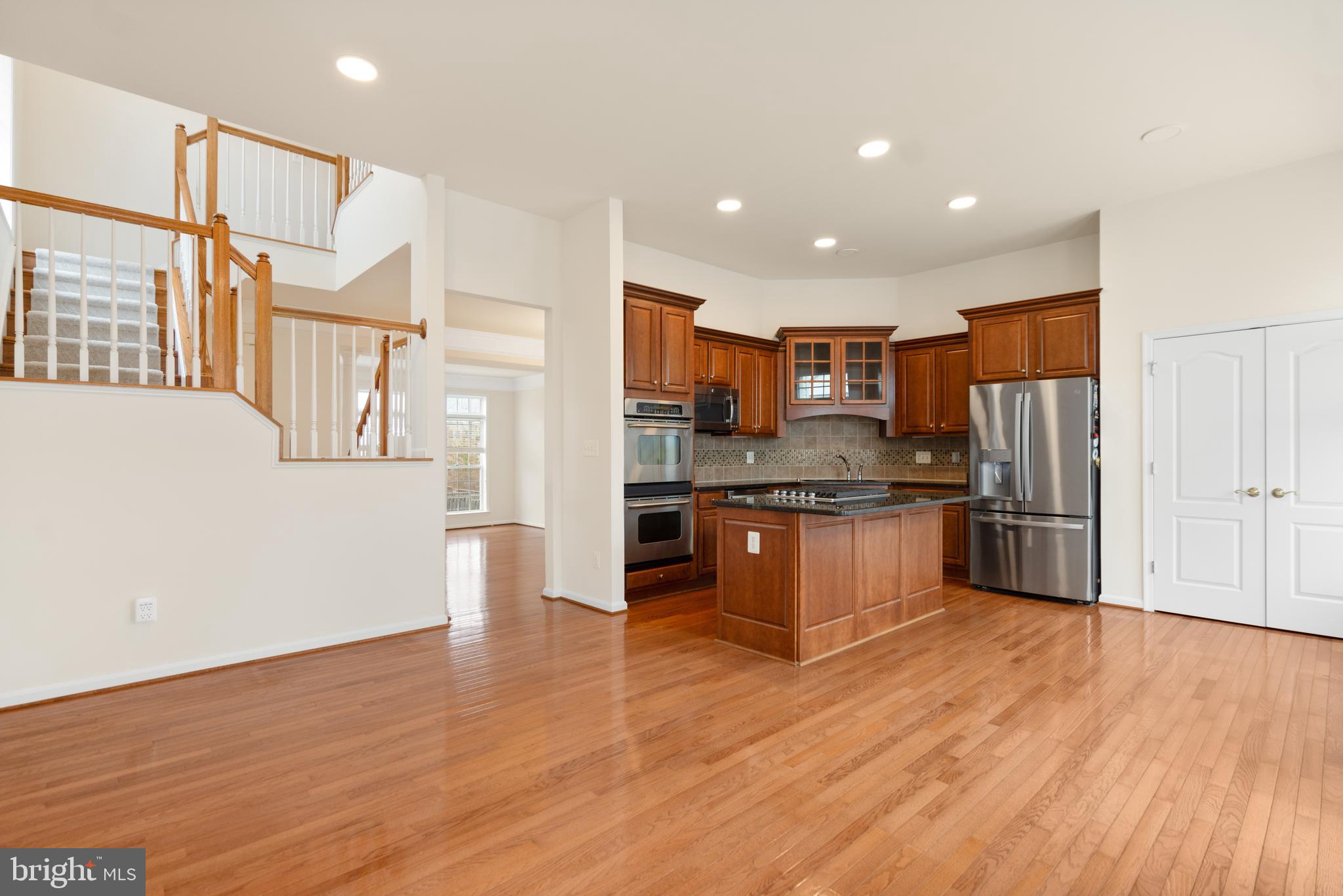 BROADLANDS SOUTH - Residential Lease