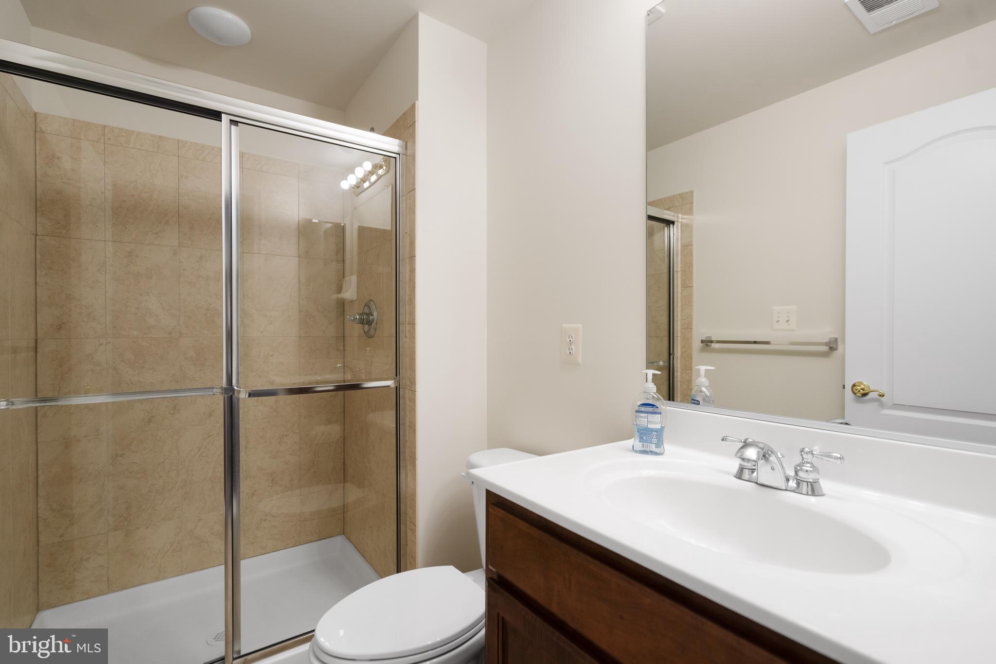 BROADLANDS SOUTH - Residential Lease