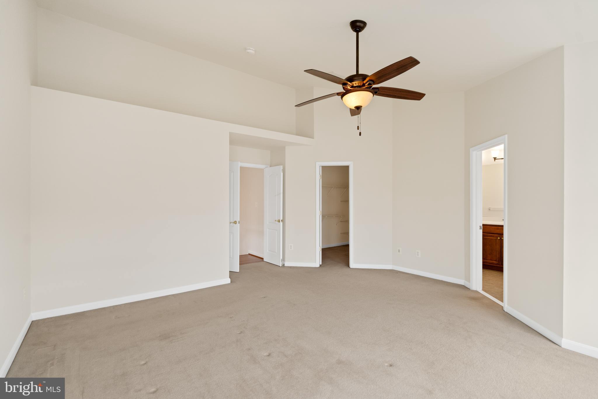 BROADLANDS SOUTH - Residential Lease