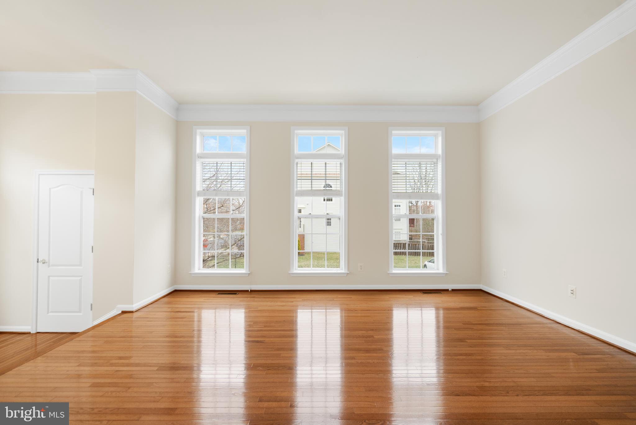 BROADLANDS SOUTH - Residential Lease