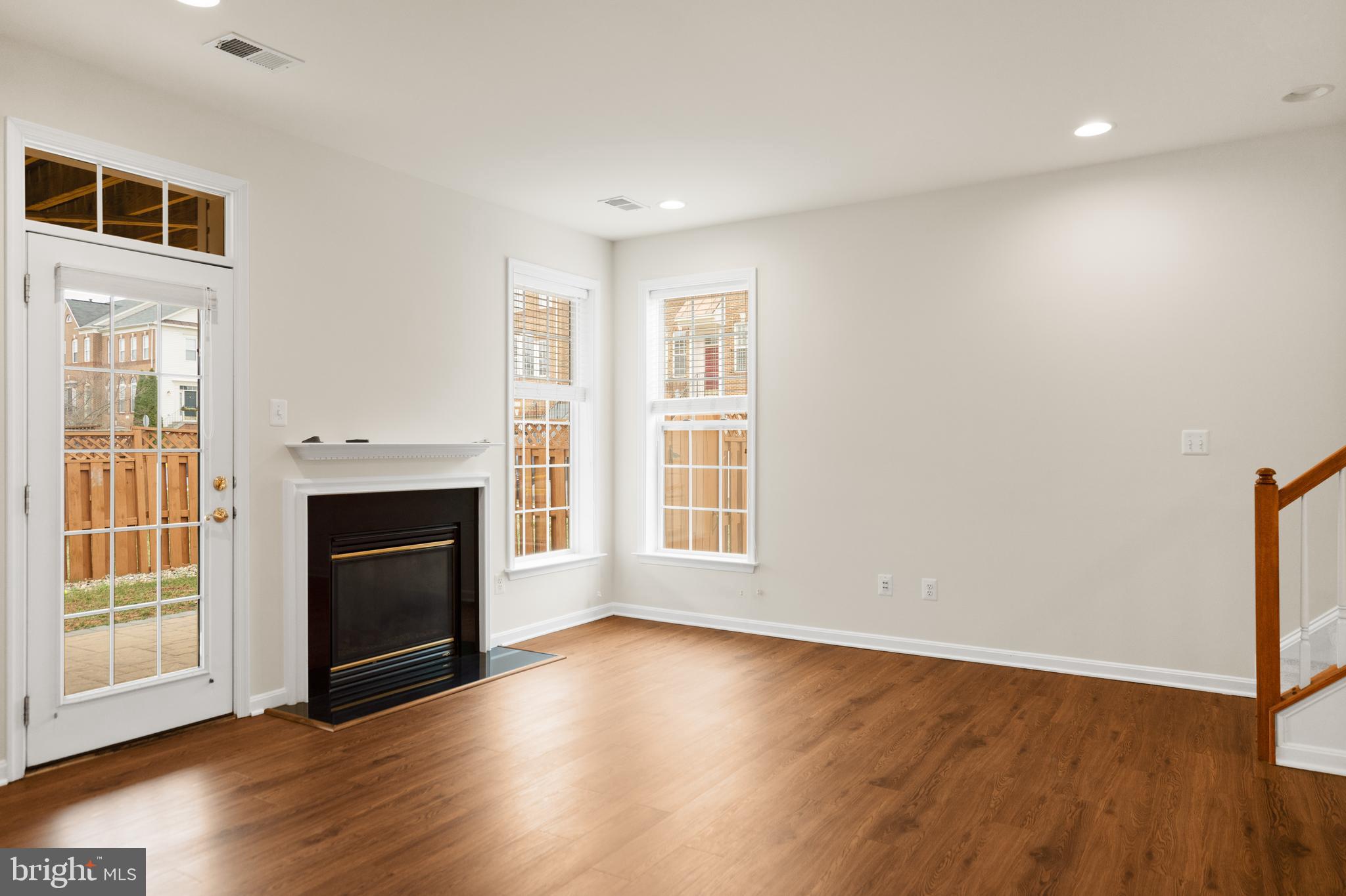 BROADLANDS SOUTH - Residential Lease