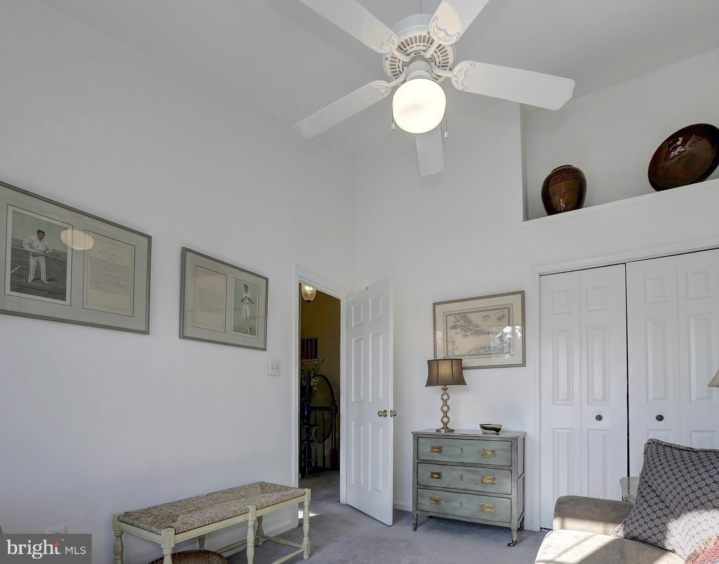 QUAKER HILL - Residential