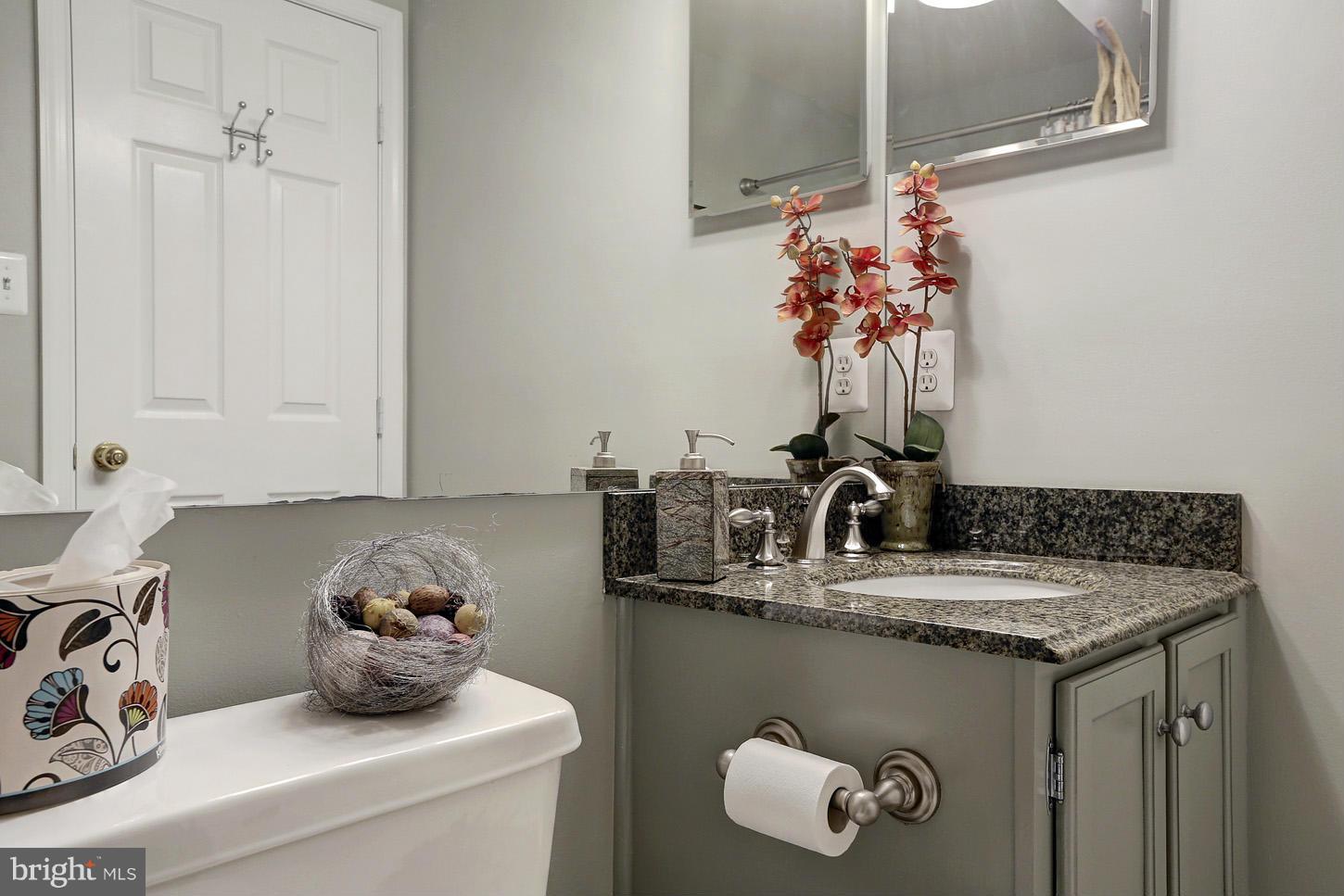 QUAKER HILL - Residential