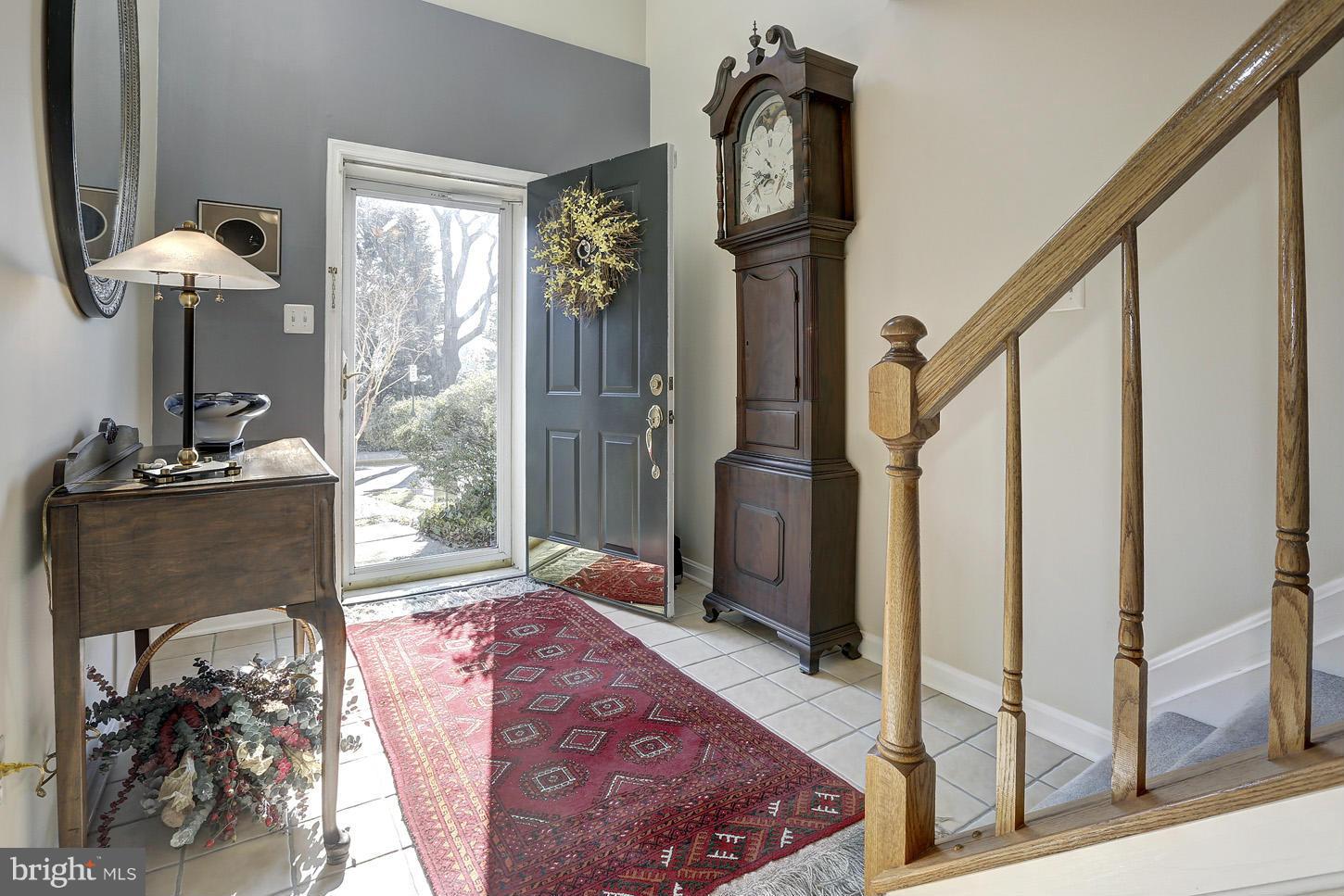 QUAKER HILL - Residential