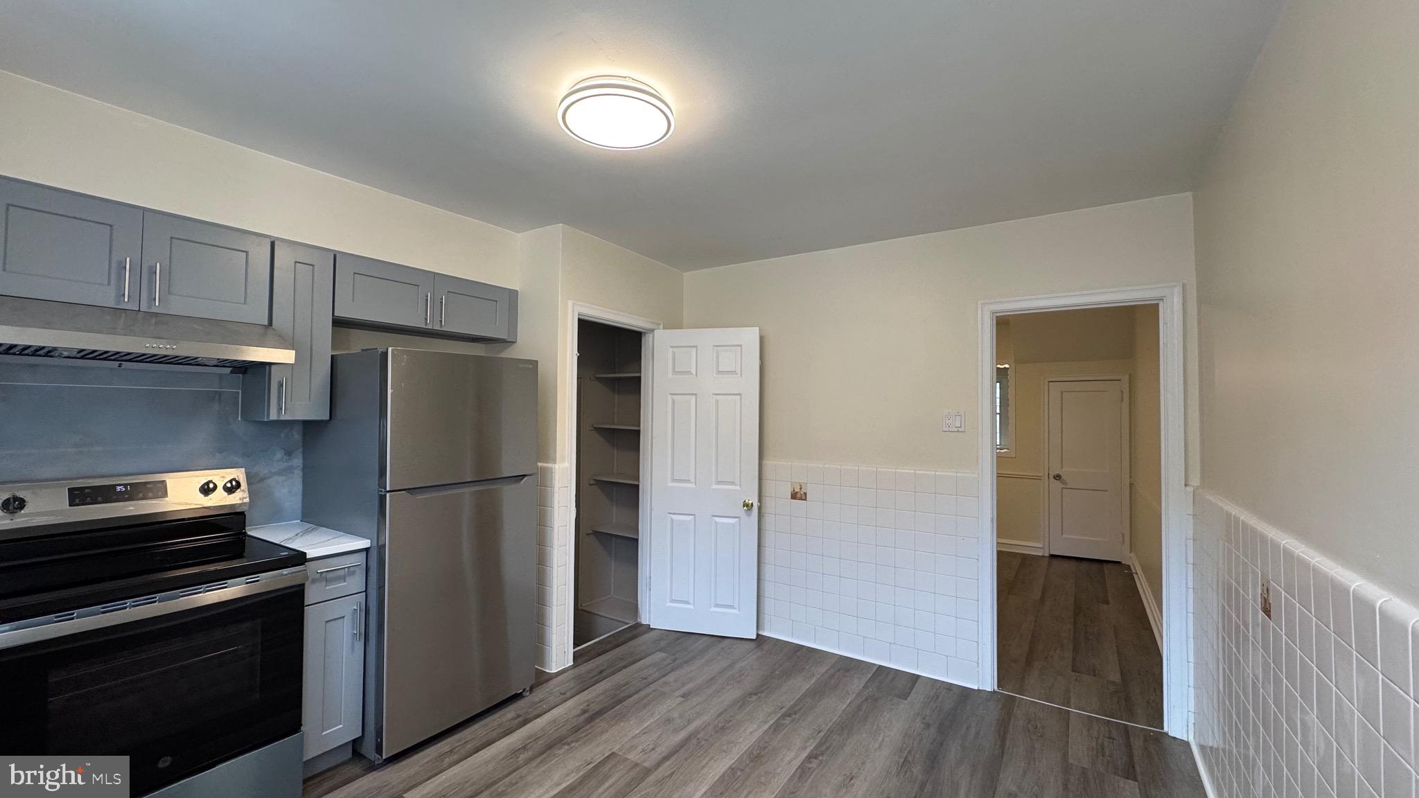 MAYFAIR - Residential