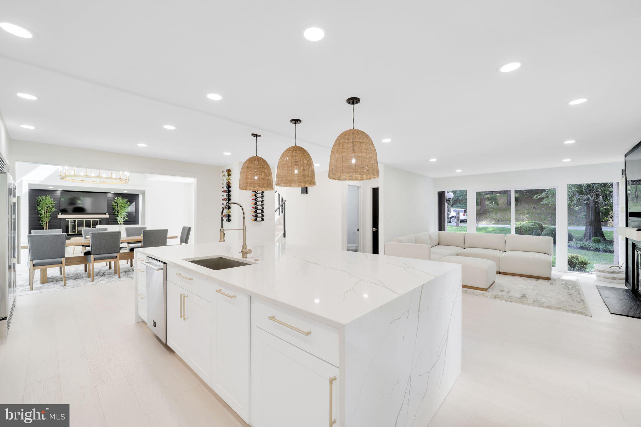 EAST GATE OF POTOMAC - Residential