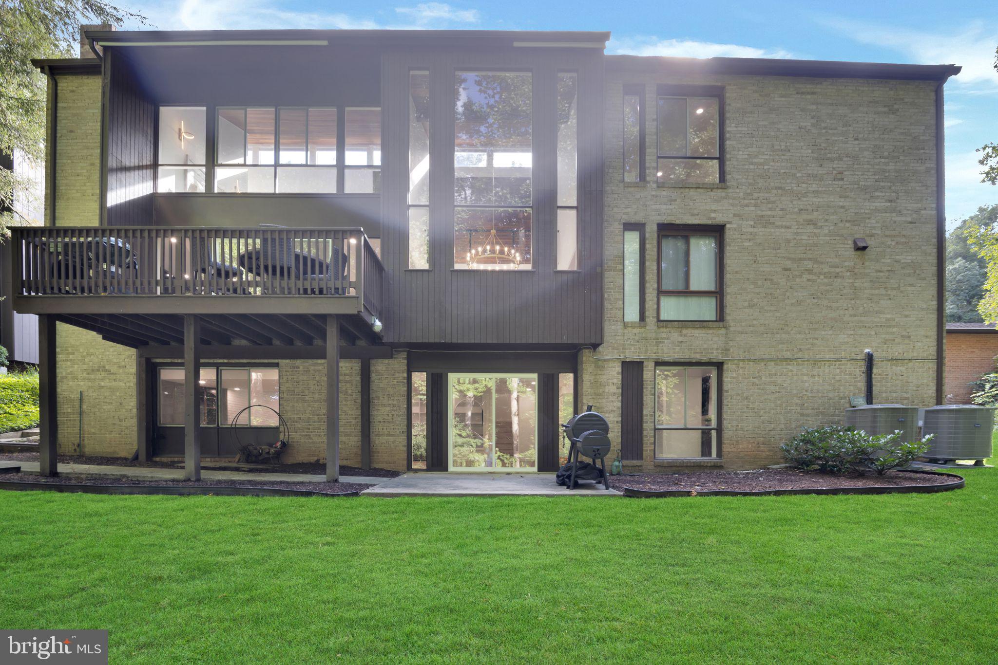 EAST GATE OF POTOMAC - Residential