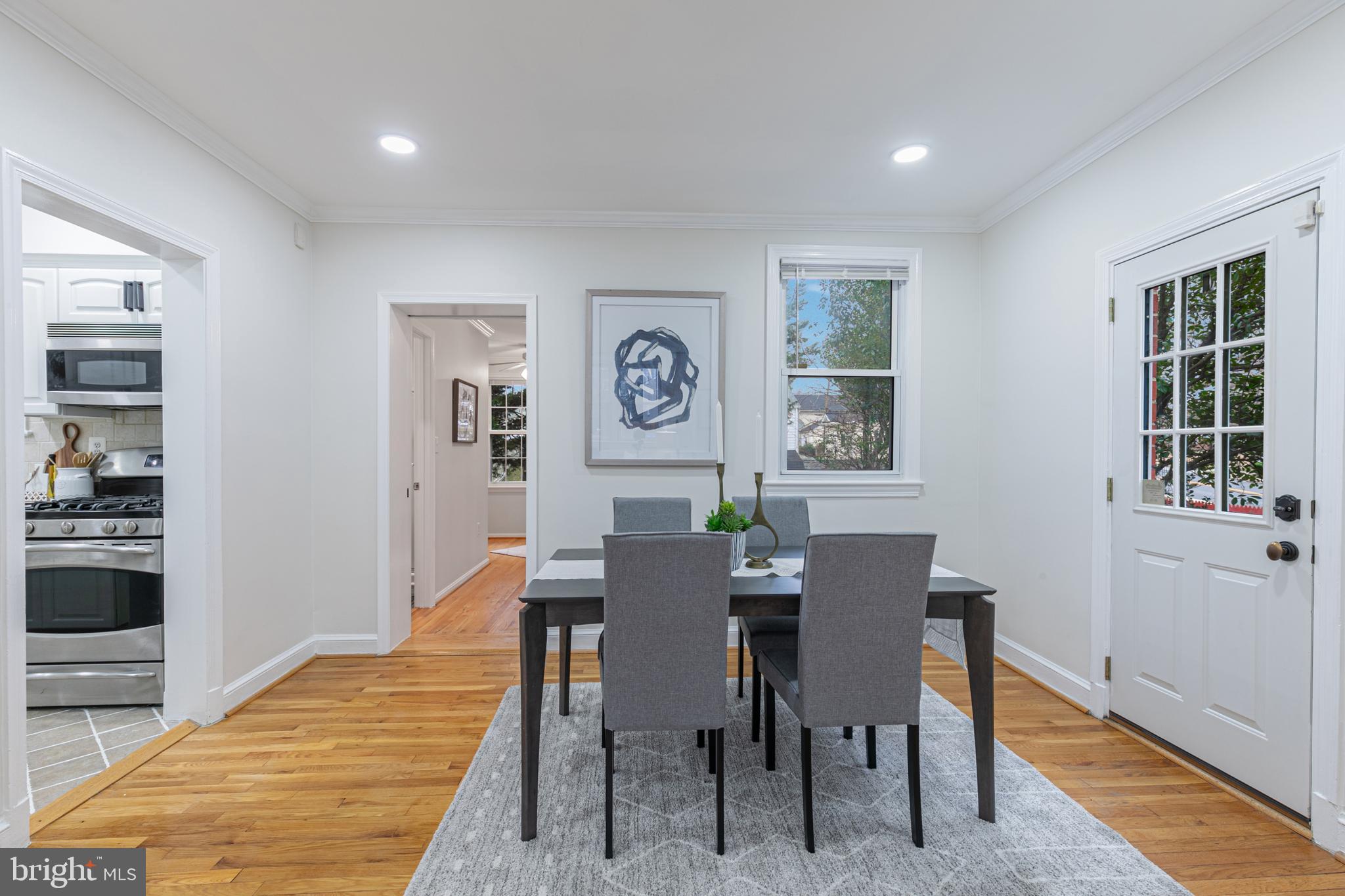 CAMERON HEIGHTS - Residential