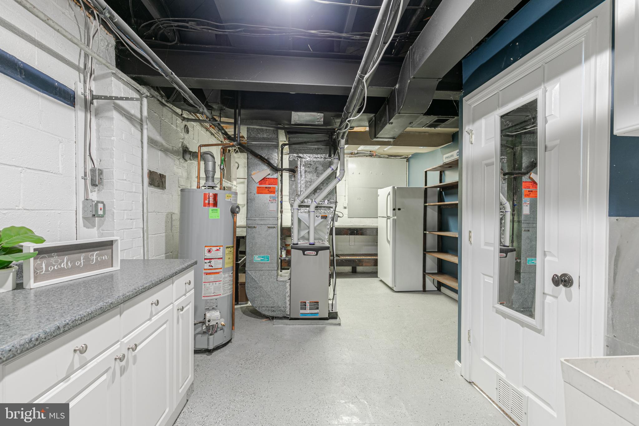 CAMERON HEIGHTS - Residential