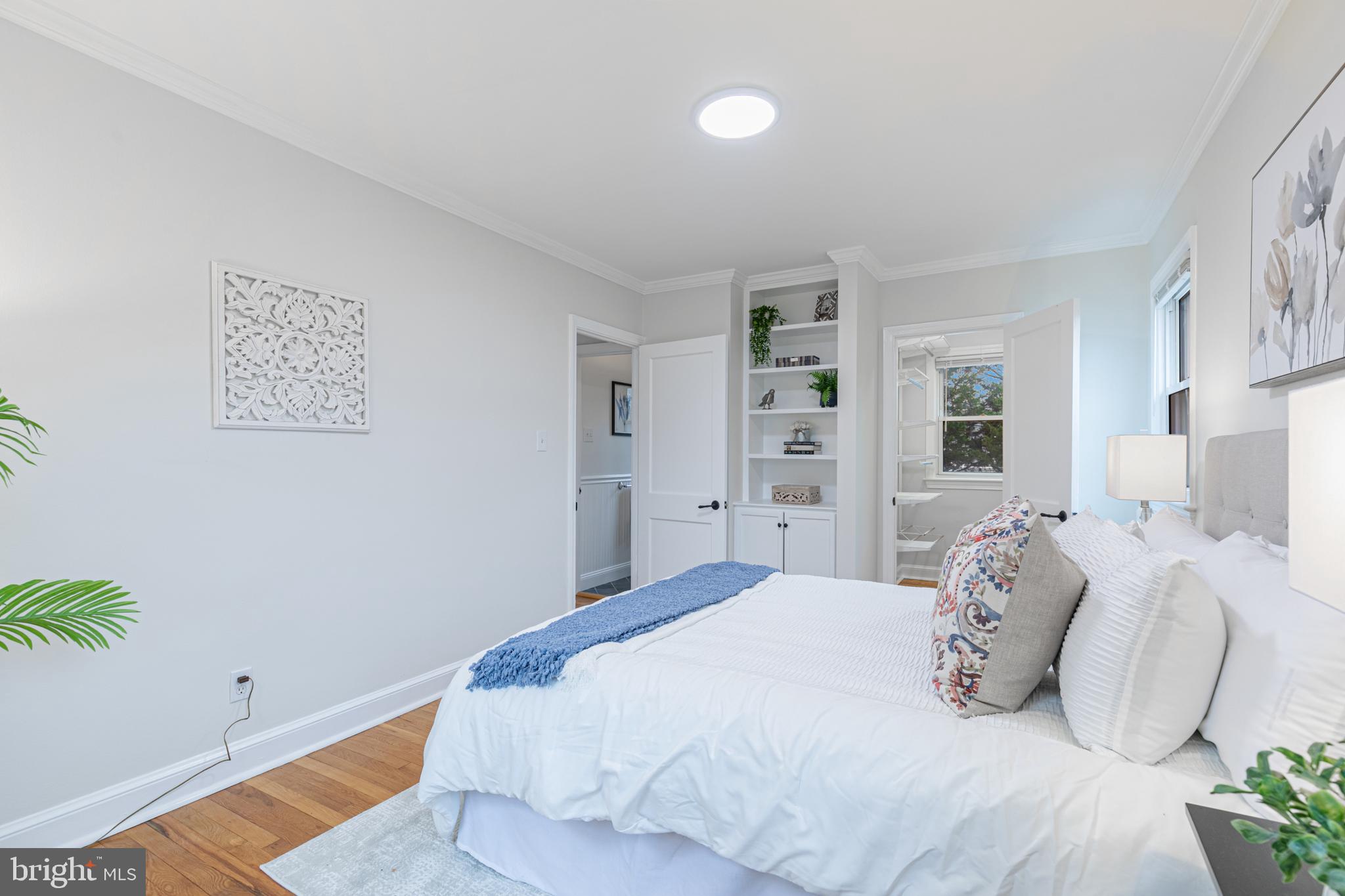 CAMERON HEIGHTS - Residential