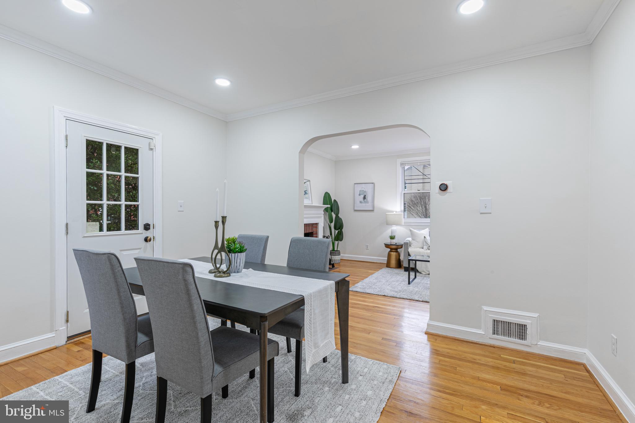 CAMERON HEIGHTS - Residential