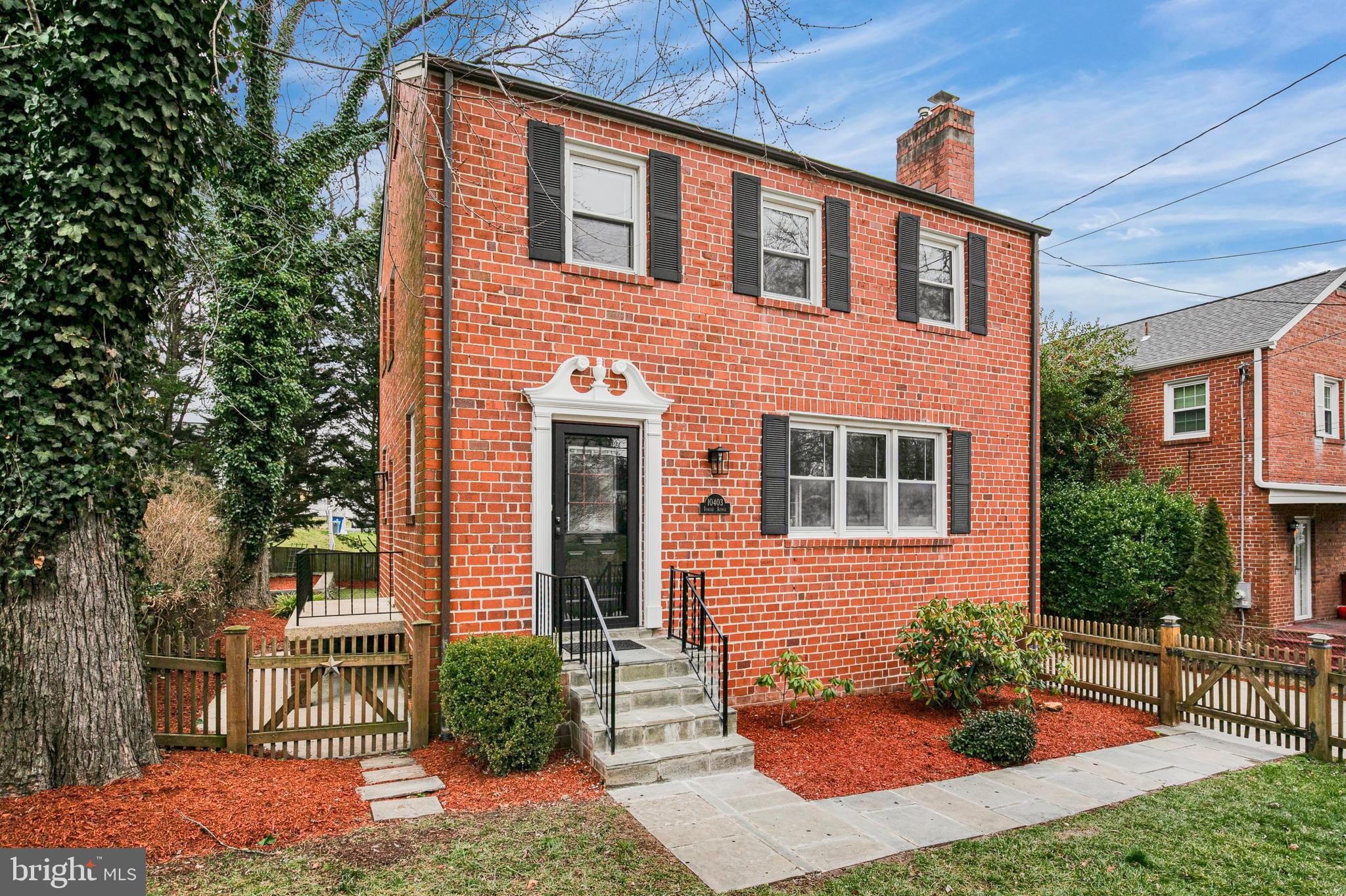 CAMERON HEIGHTS - Residential