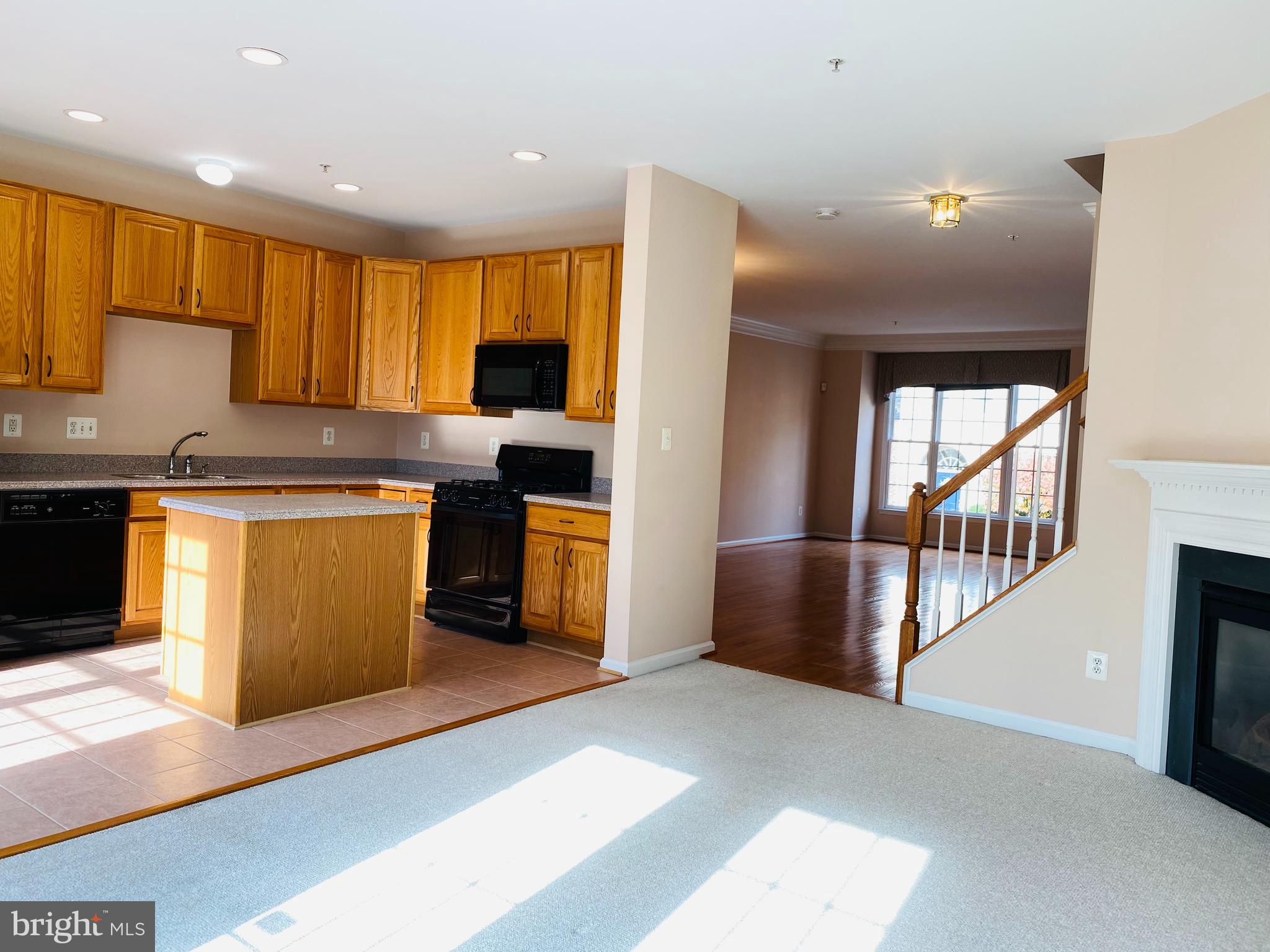 KING FARM BAILEYS COMMON - Residential Lease