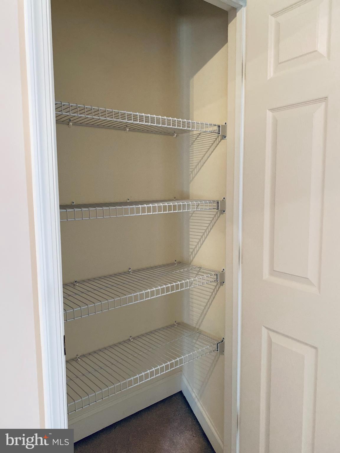 KING FARM BAILEYS COMMON - Residential Lease