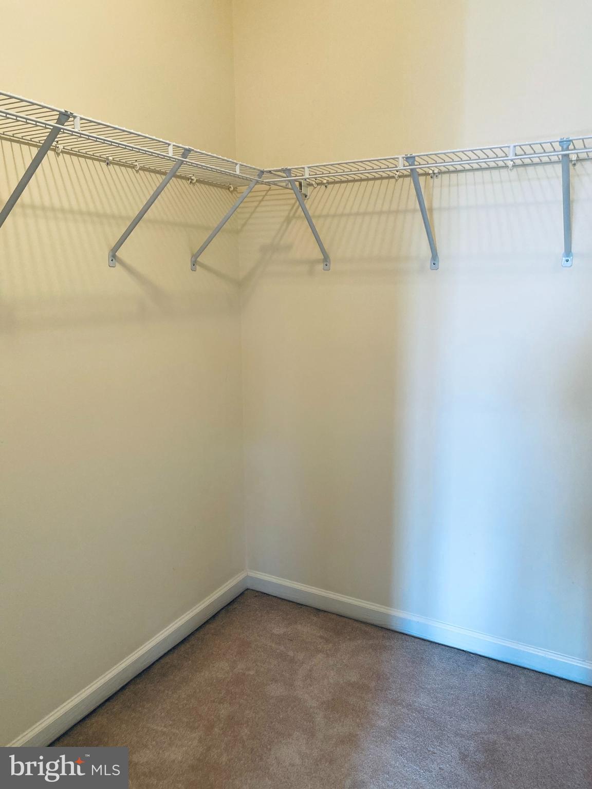 KING FARM BAILEYS COMMON - Residential Lease