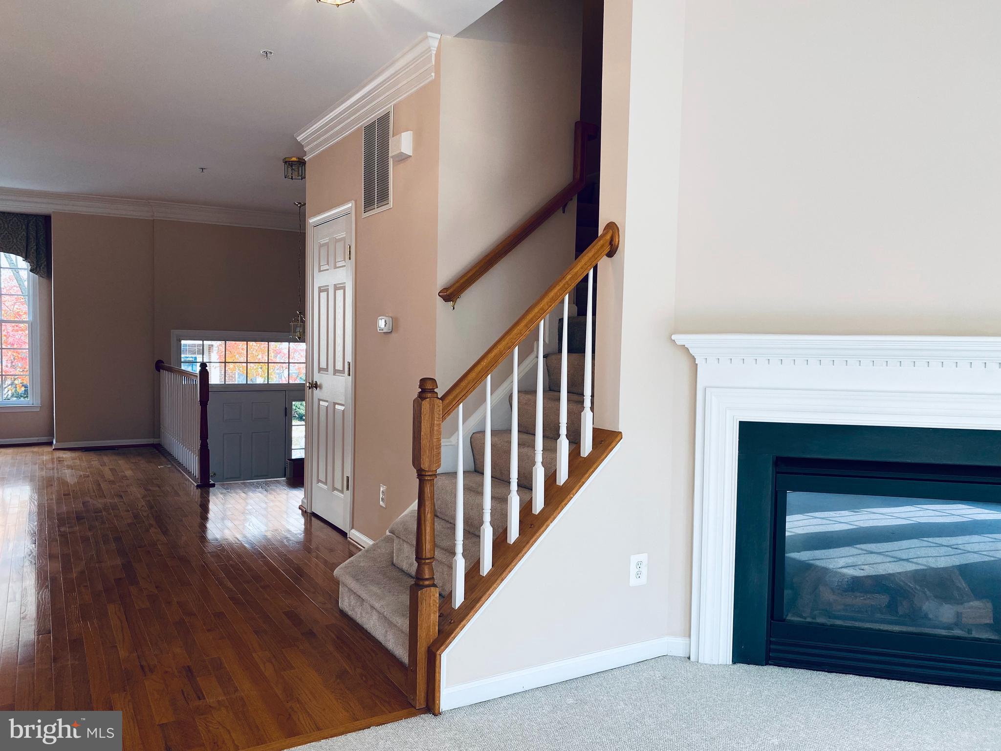 KING FARM BAILEYS COMMON - Residential Lease