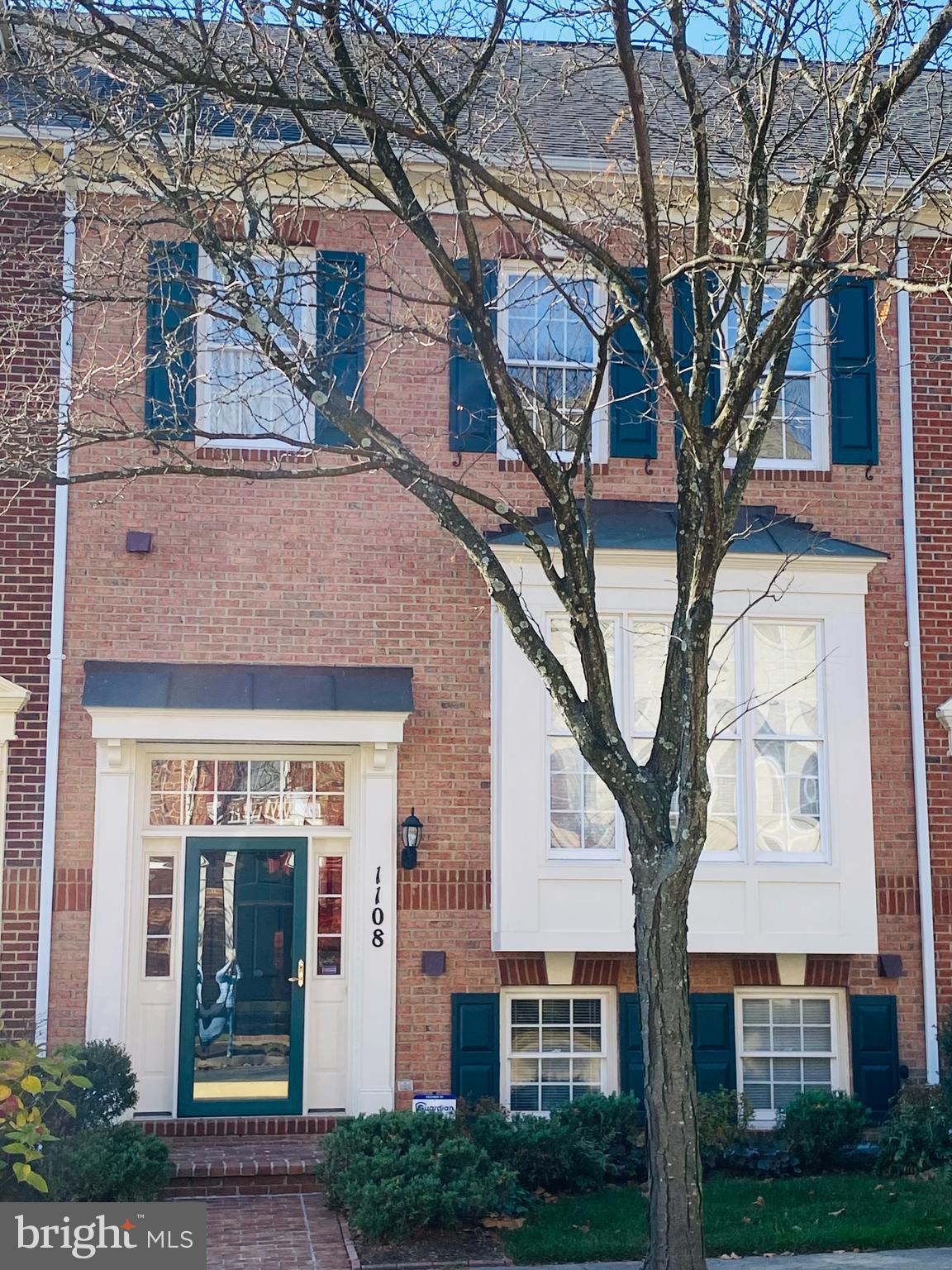 KING FARM BAILEYS COMMON - Residential Lease