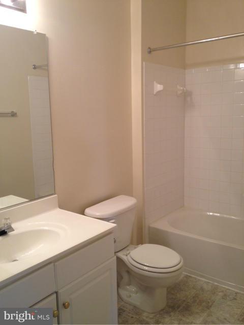 BELMONT GREENE CONDO - Residential Lease