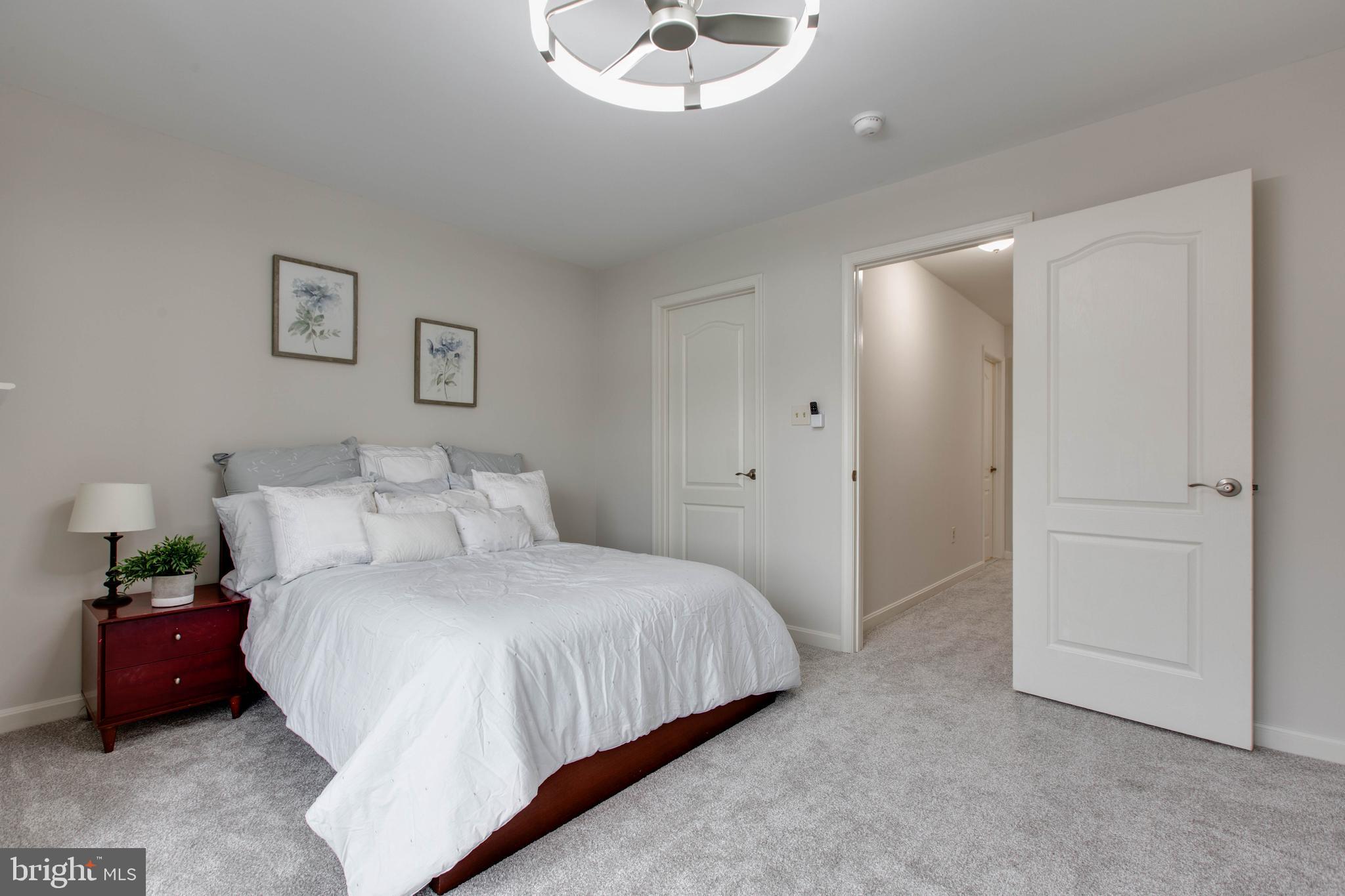 WAVERLY WOODS - Residential