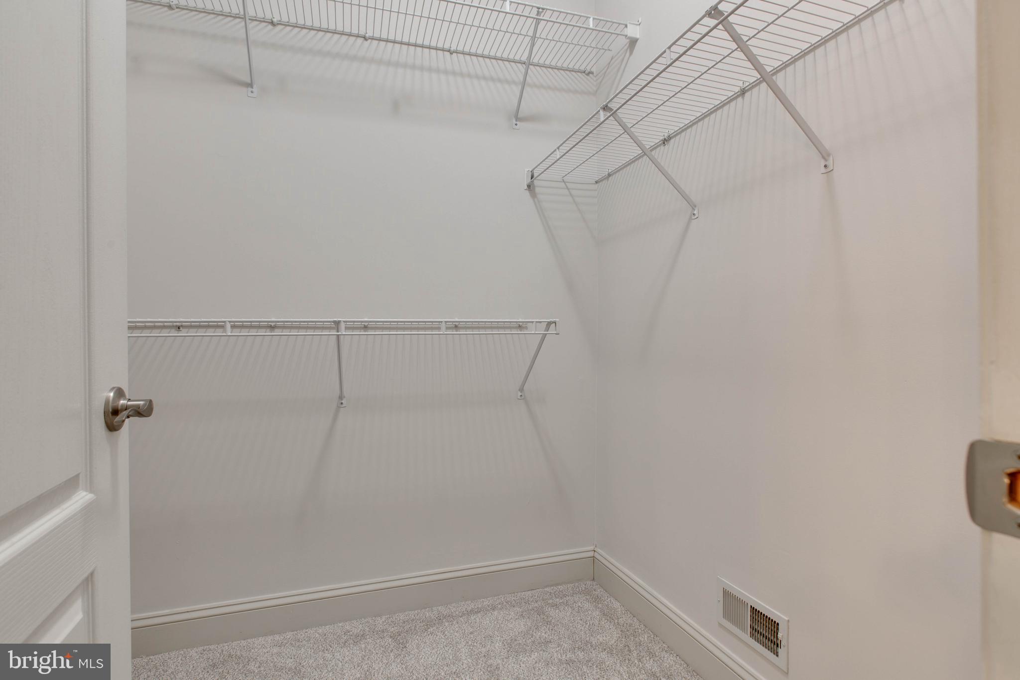 WAVERLY WOODS - Residential