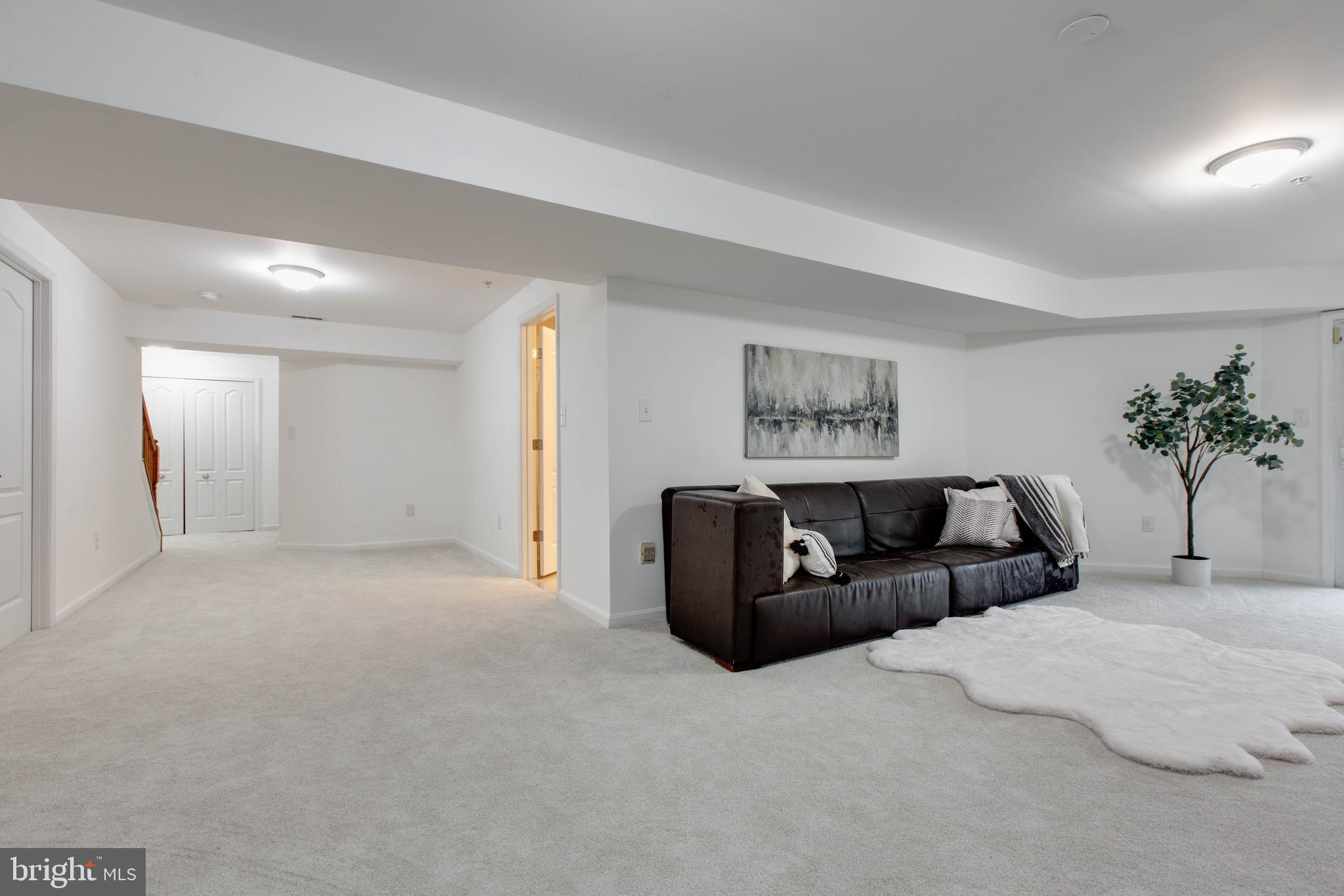 WAVERLY WOODS - Residential