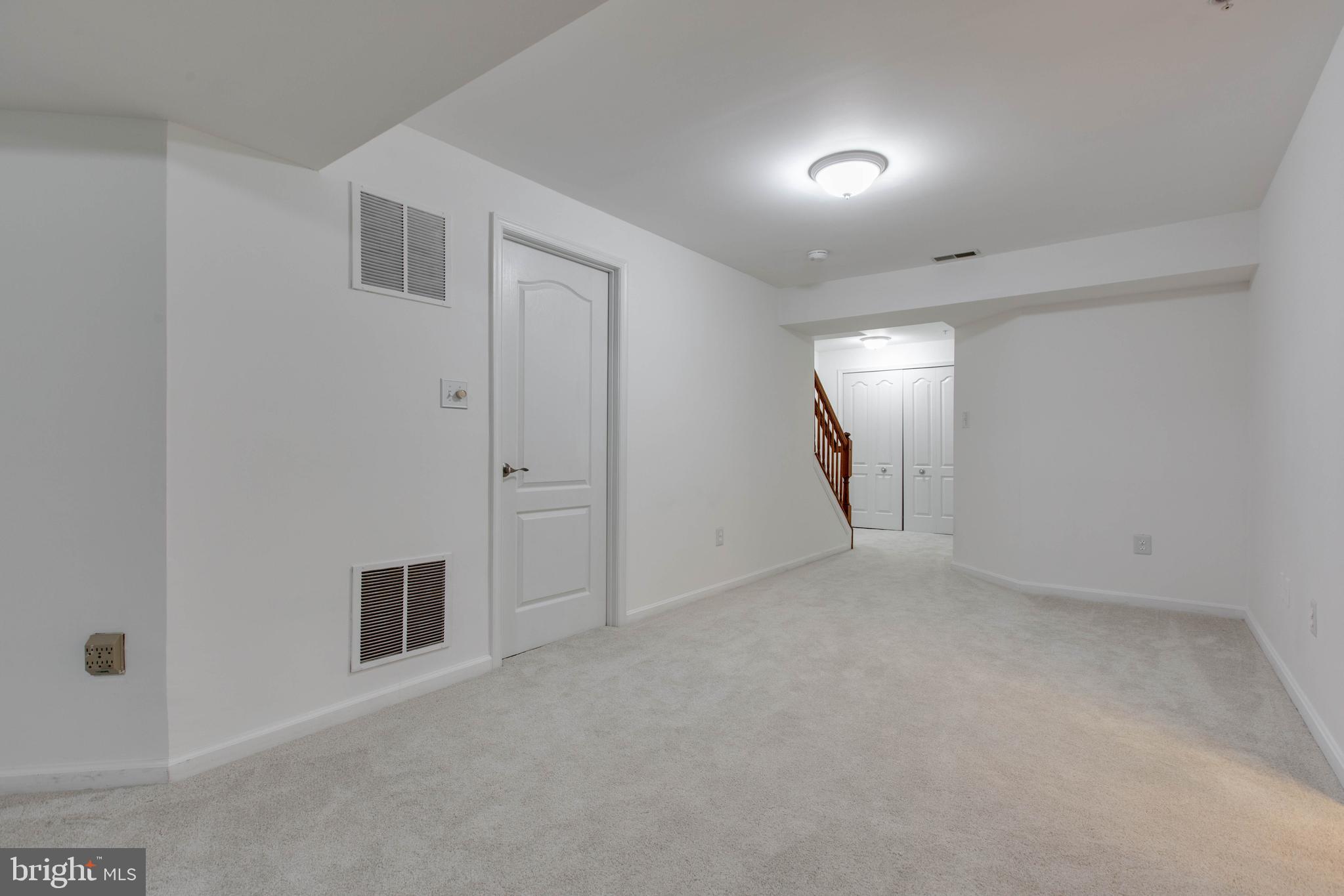 WAVERLY WOODS - Residential