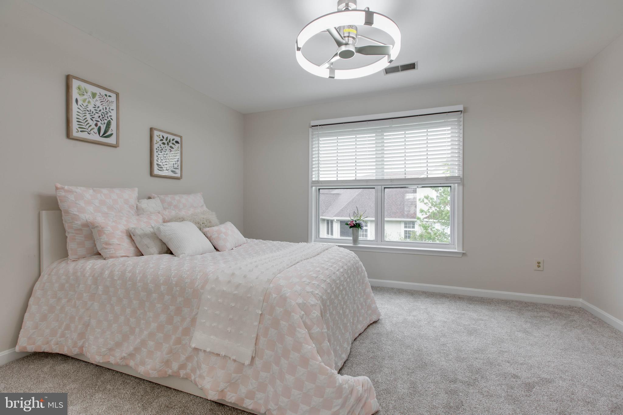 WAVERLY WOODS - Residential