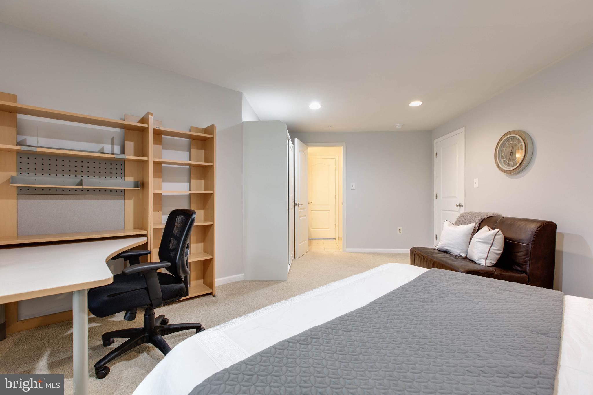 WAVERLY WOODS - Residential