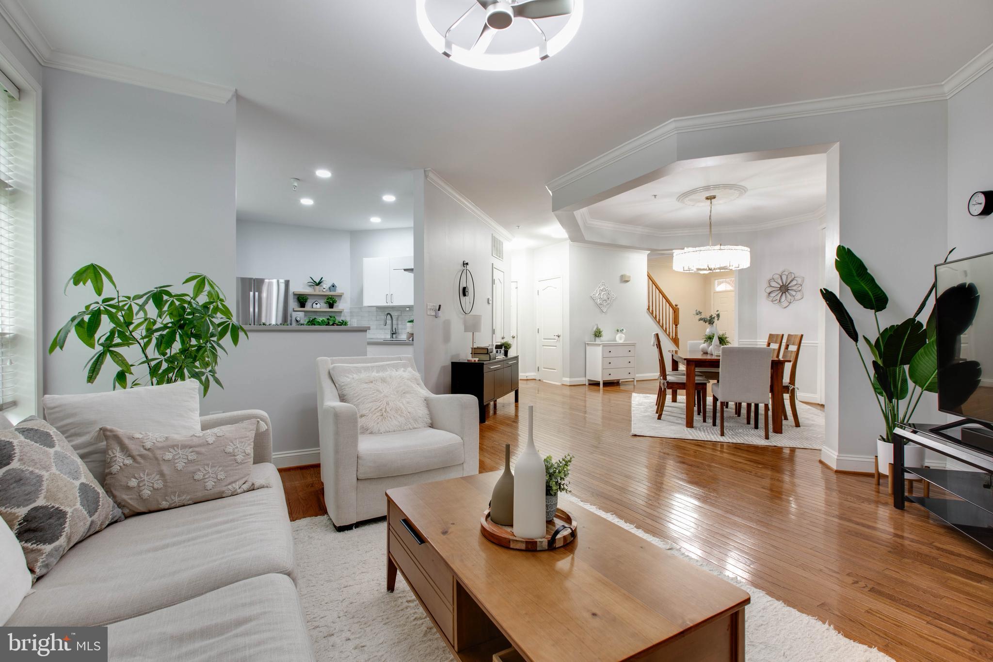 WAVERLY WOODS - Residential