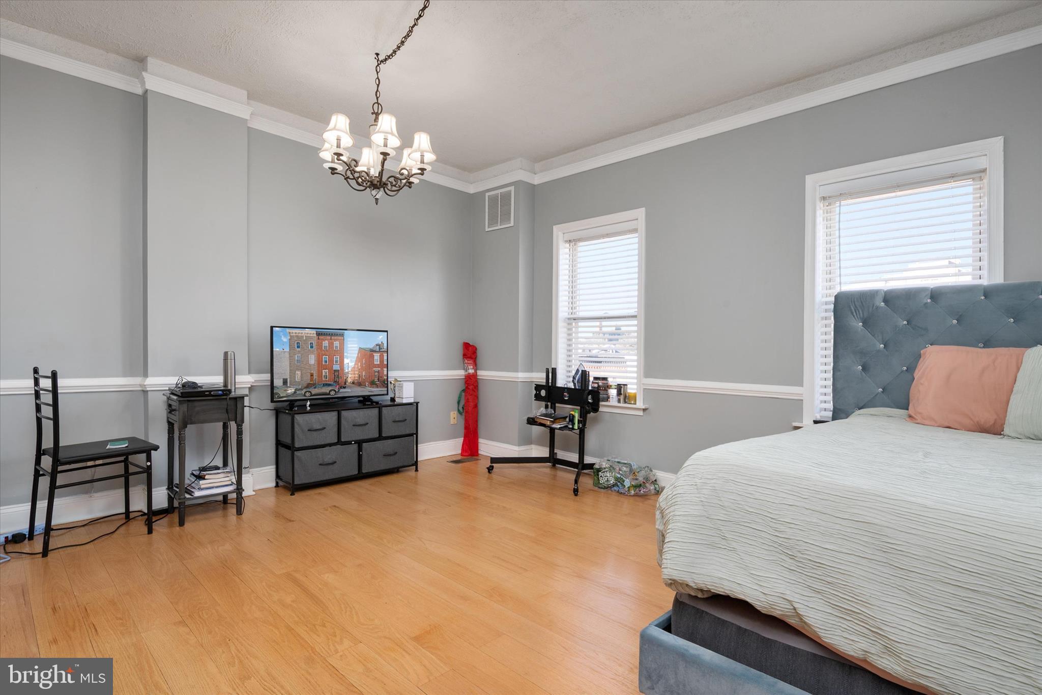 LITTLE ITALY - Residential