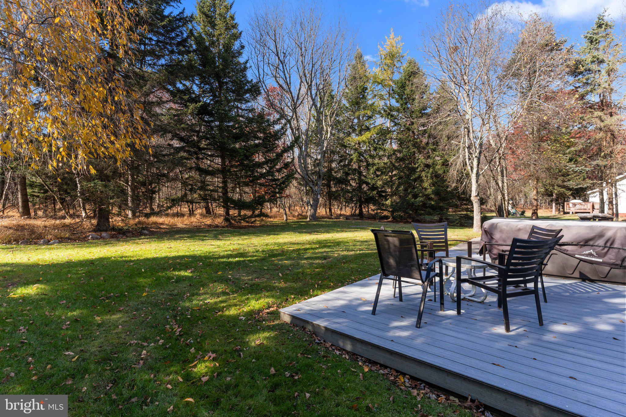 TOWAMENSING TRAILS - Residential