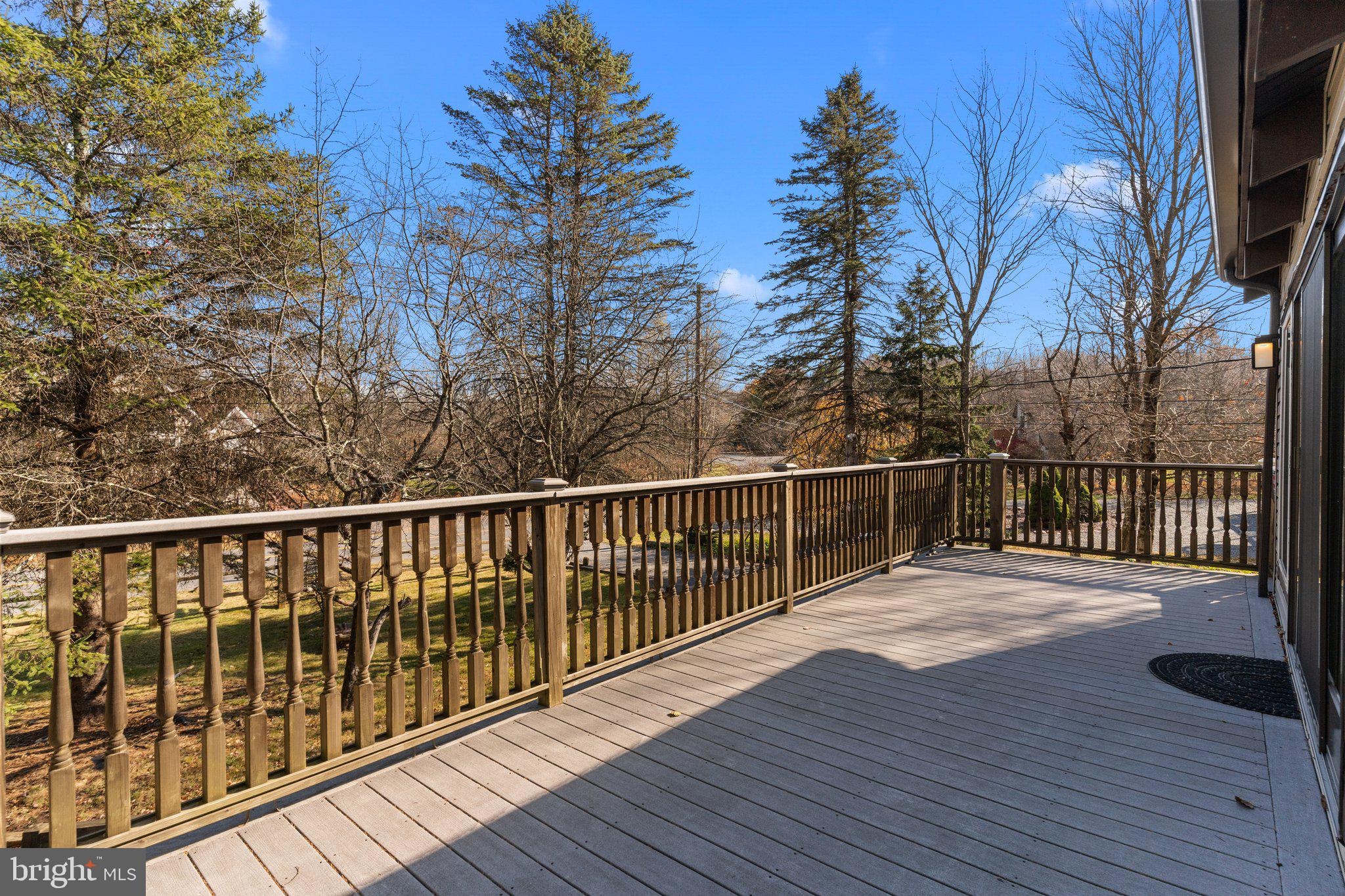 TOWAMENSING TRAILS - Residential